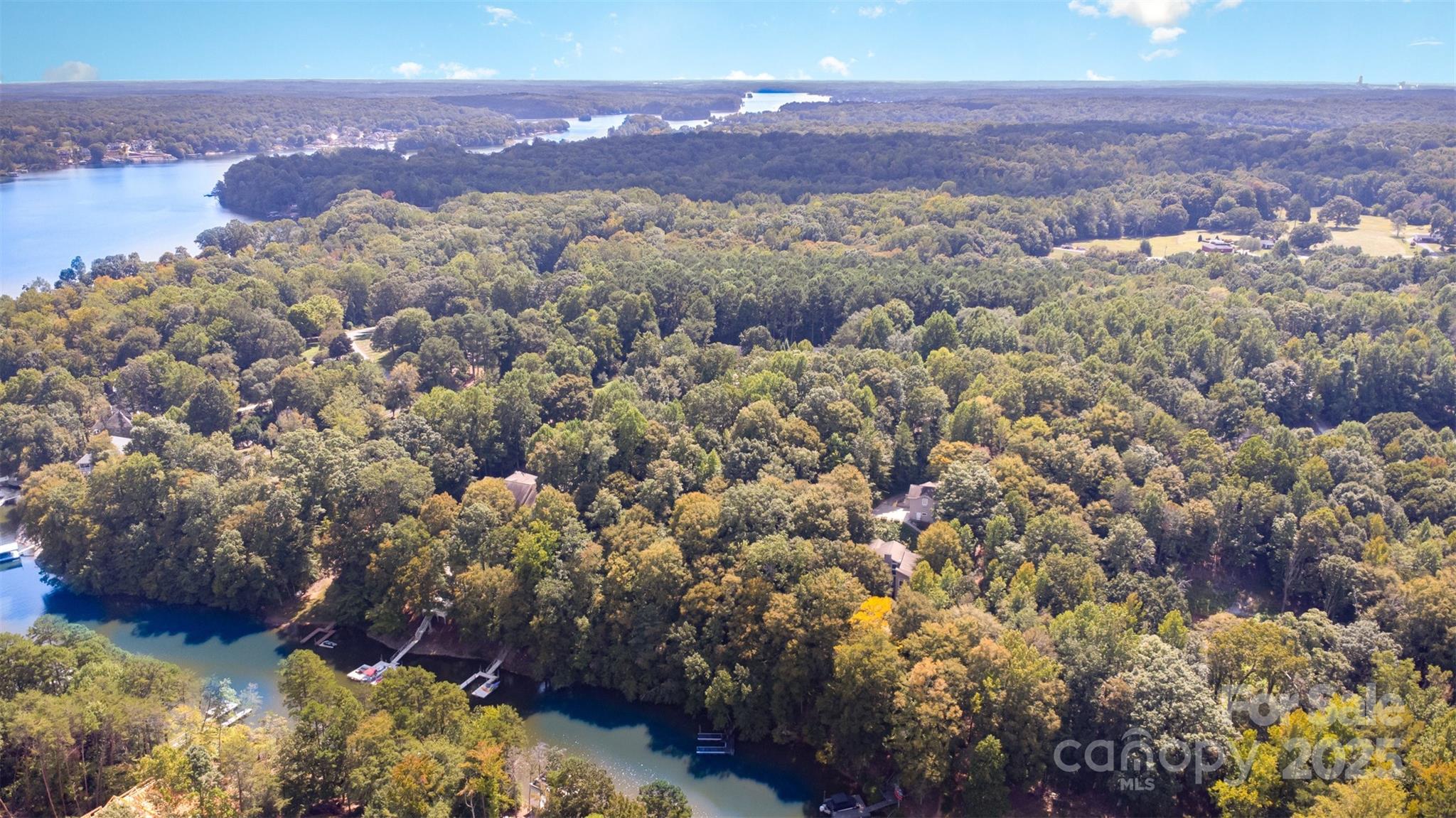 8068 Summit Ridge Drive Property Photo 25