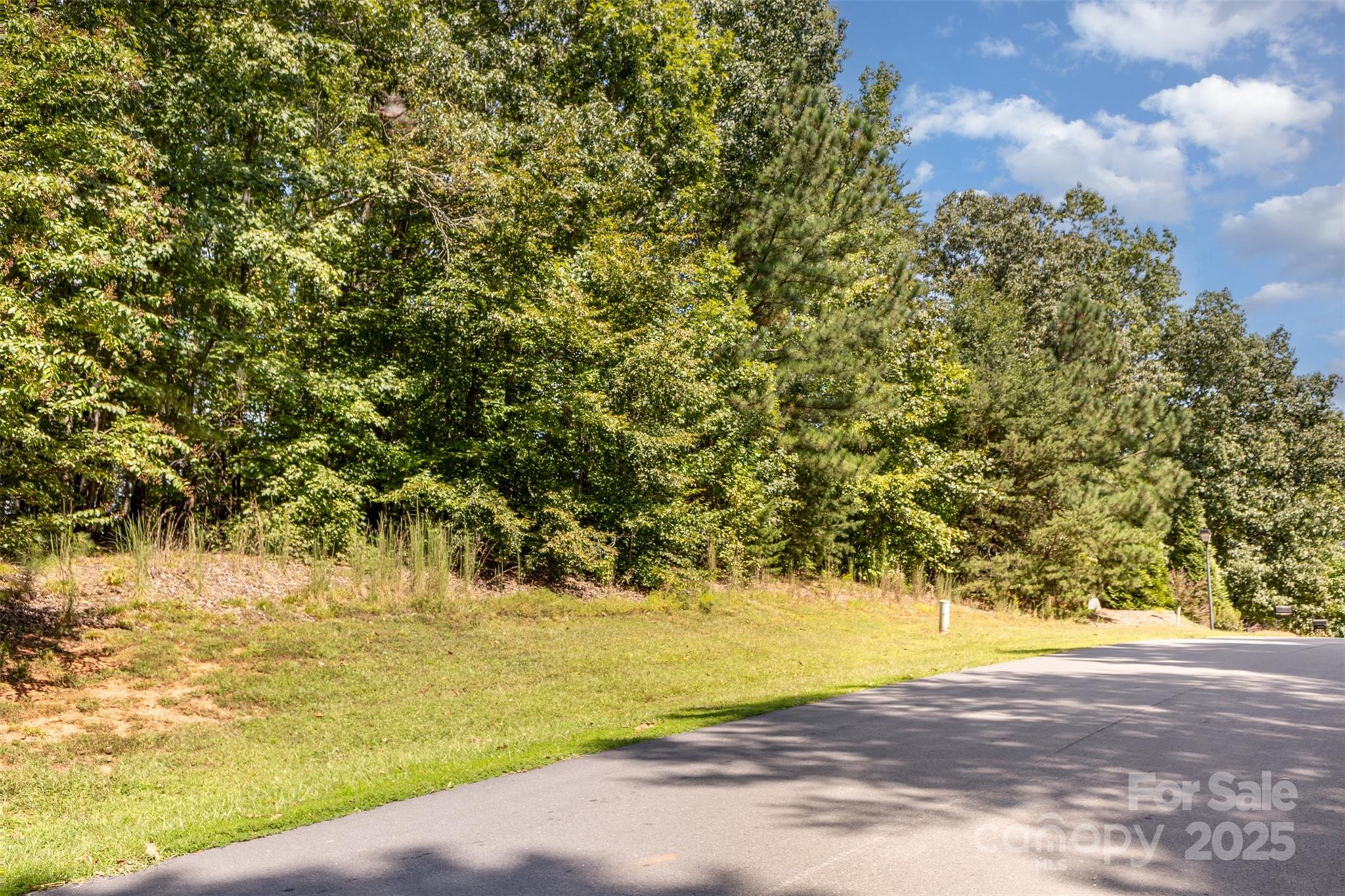 8068 Summit Ridge Drive Property Photo 30