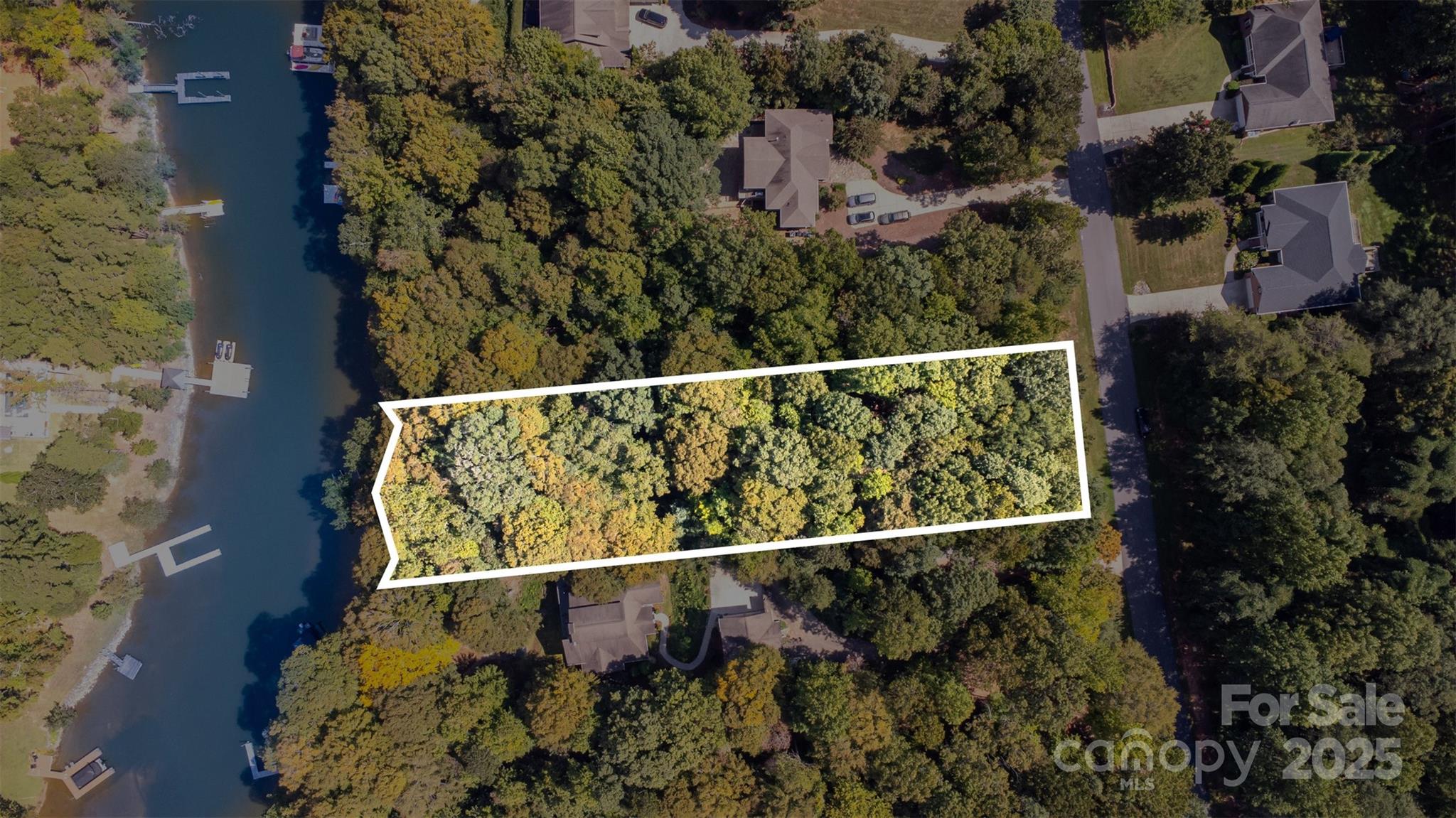 8068 Summit Ridge Drive Property Photo 32
