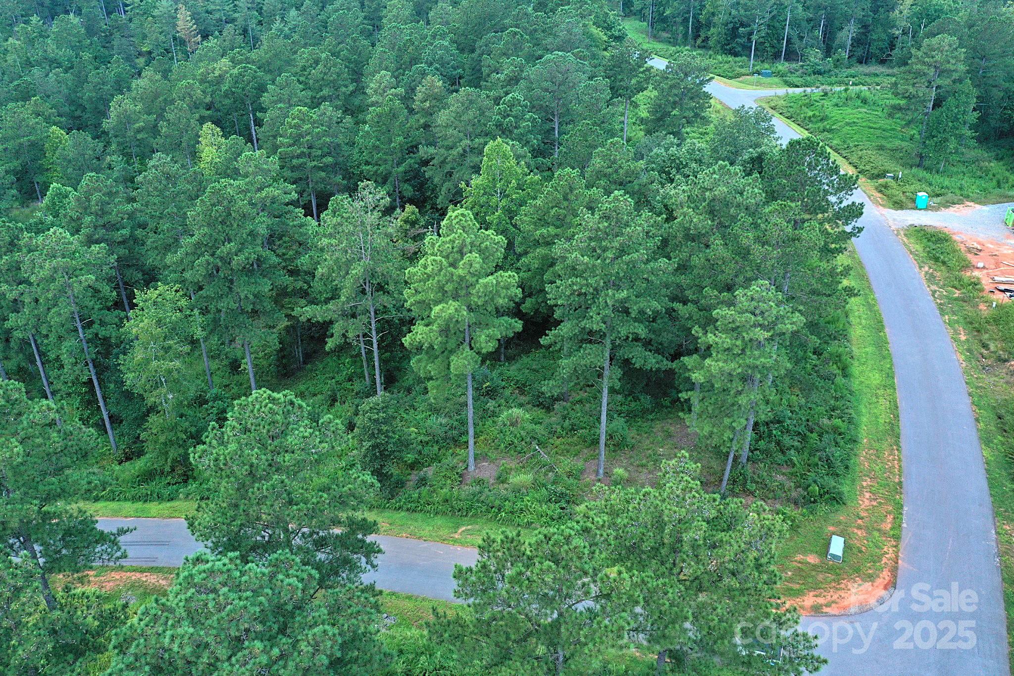 2576 Jumping Run Property Photo 1