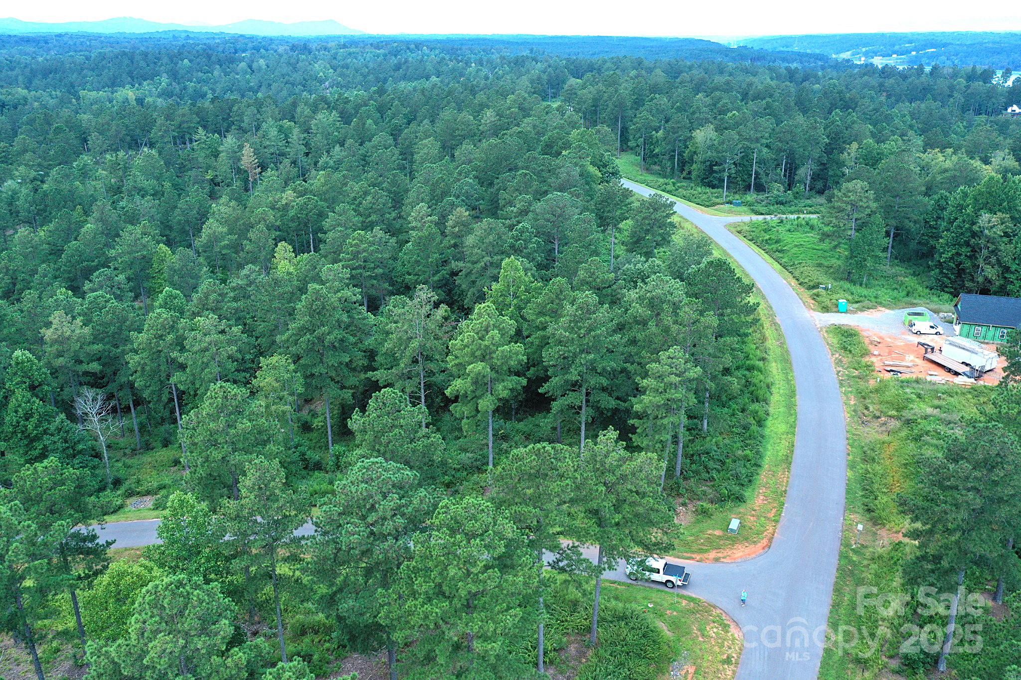 2576 Jumping Run Property Photo 2