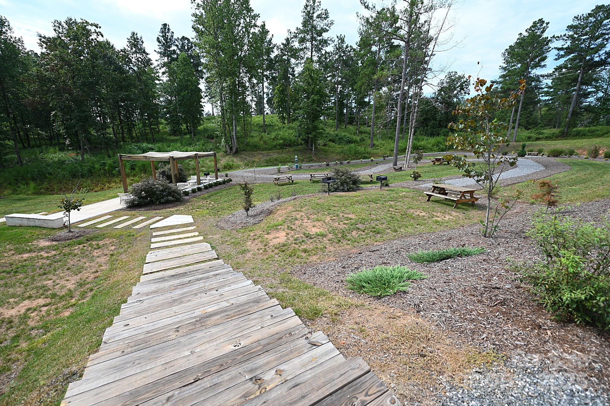 2576 Jumping Run Property Photo 18