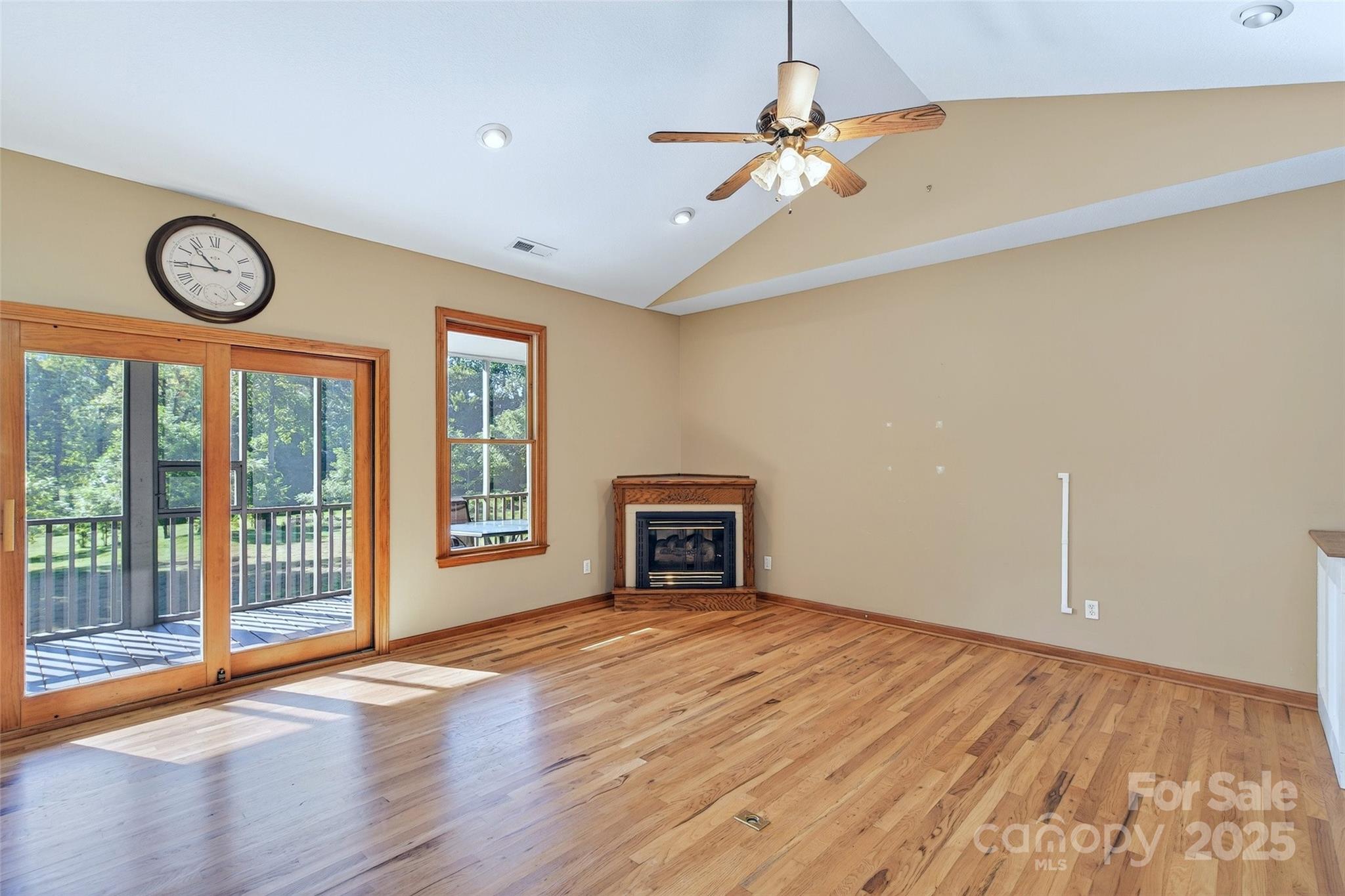 307 #7 Blue Ridge Drive Property Photo 12