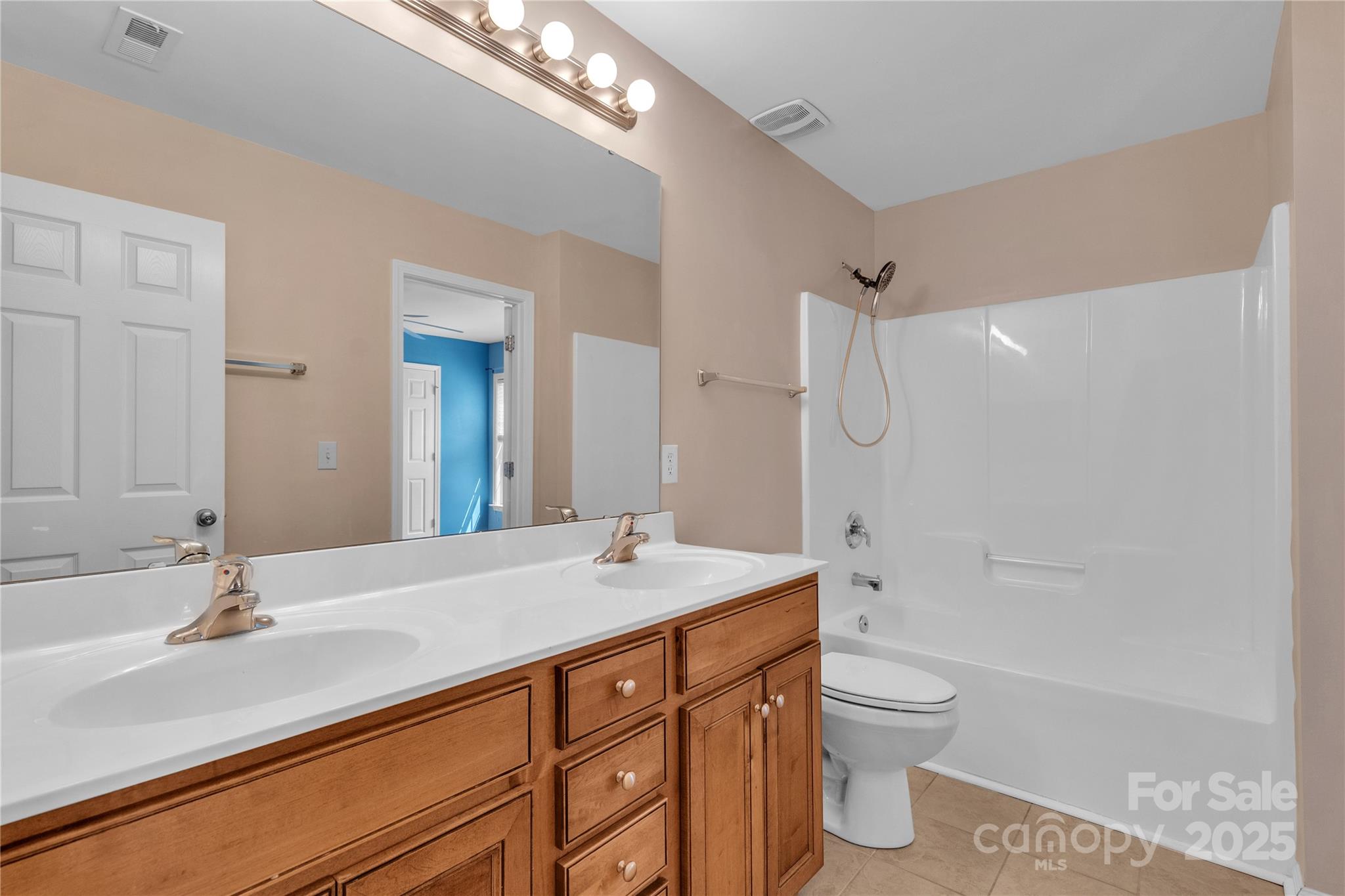 4023 Lawrence Daniel Drive Property Photo 23