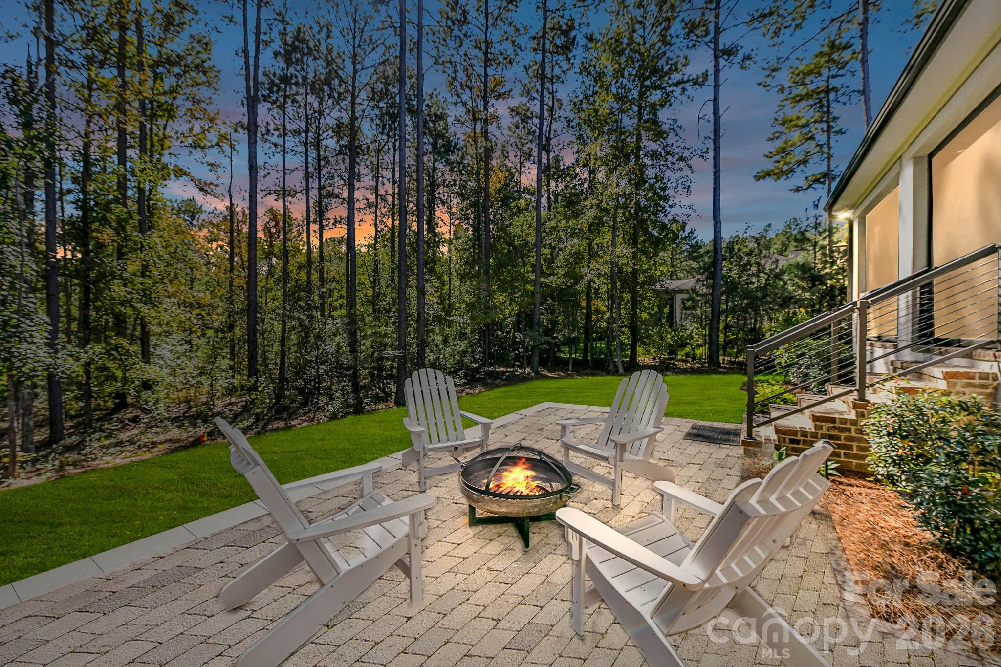 305 Weddington Grove Lane Property Photo 25