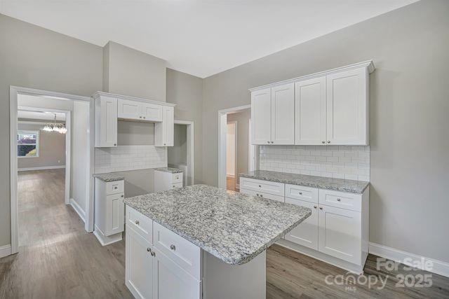 222 S Main Gq Street Property Photo 11