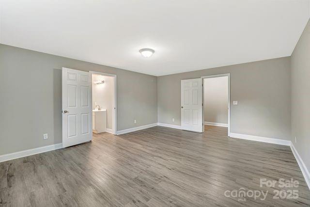 222 S Main Gq Street Property Photo 15