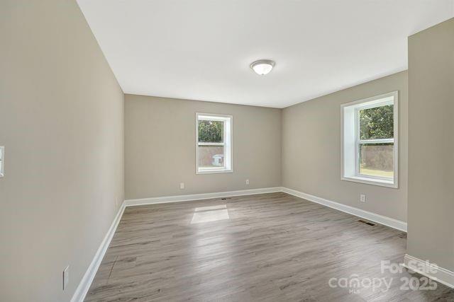222 S Main Gq Street Property Photo 20