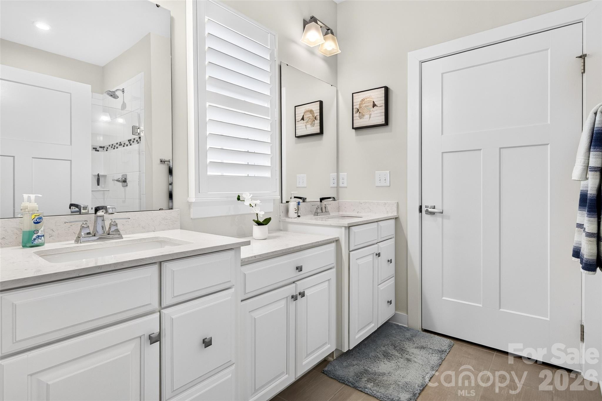 5219 Larewood Drive Property Photo 25
