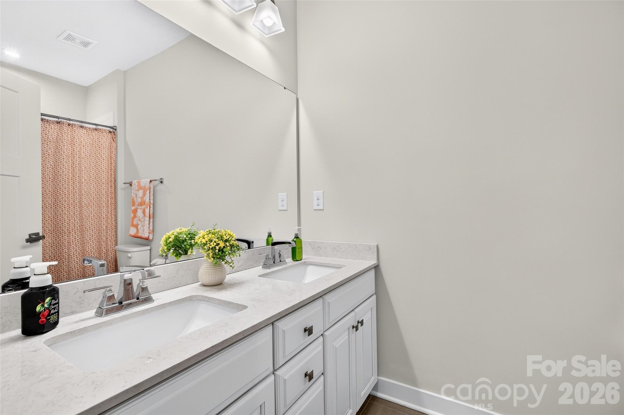 5219 Larewood Drive Property Photo 34