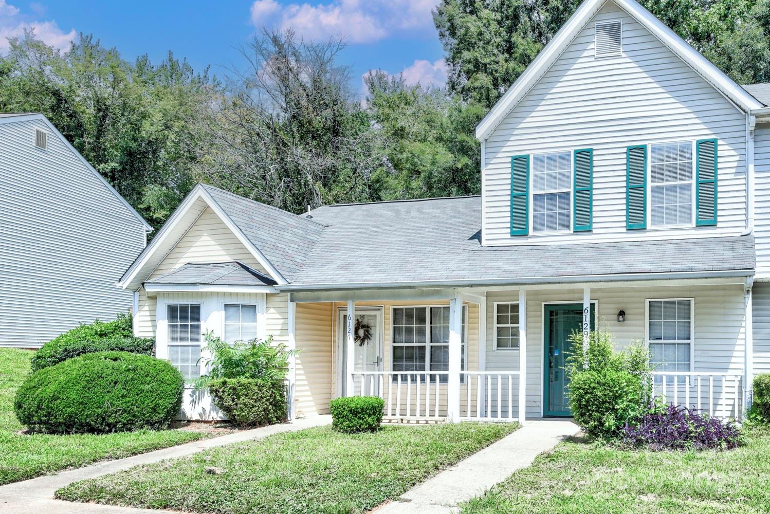 6129 Windsor Gate Lane Property Photo 2