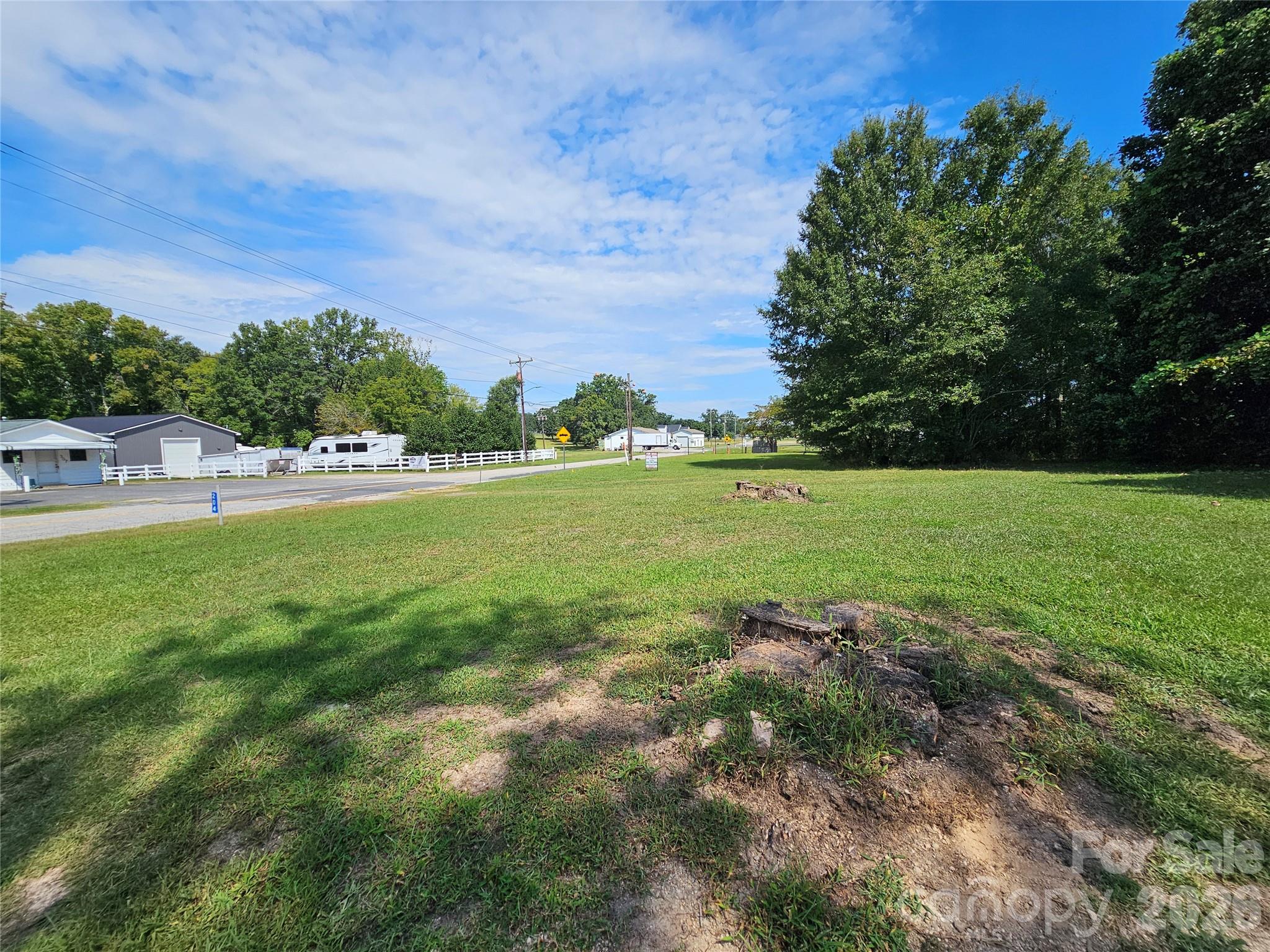 204 N Main Street Property Photo 3