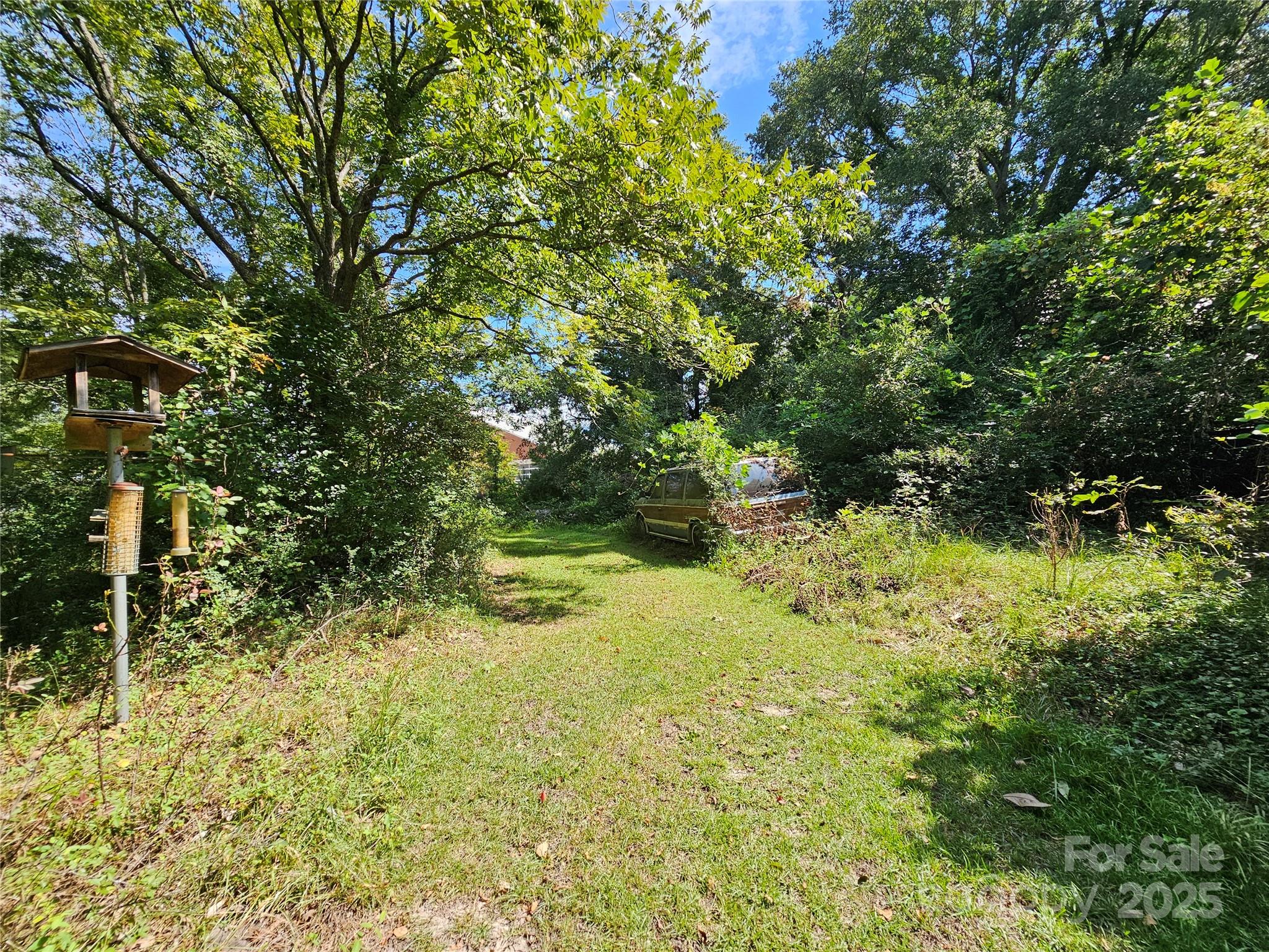 204 N Main Street Property Photo 4