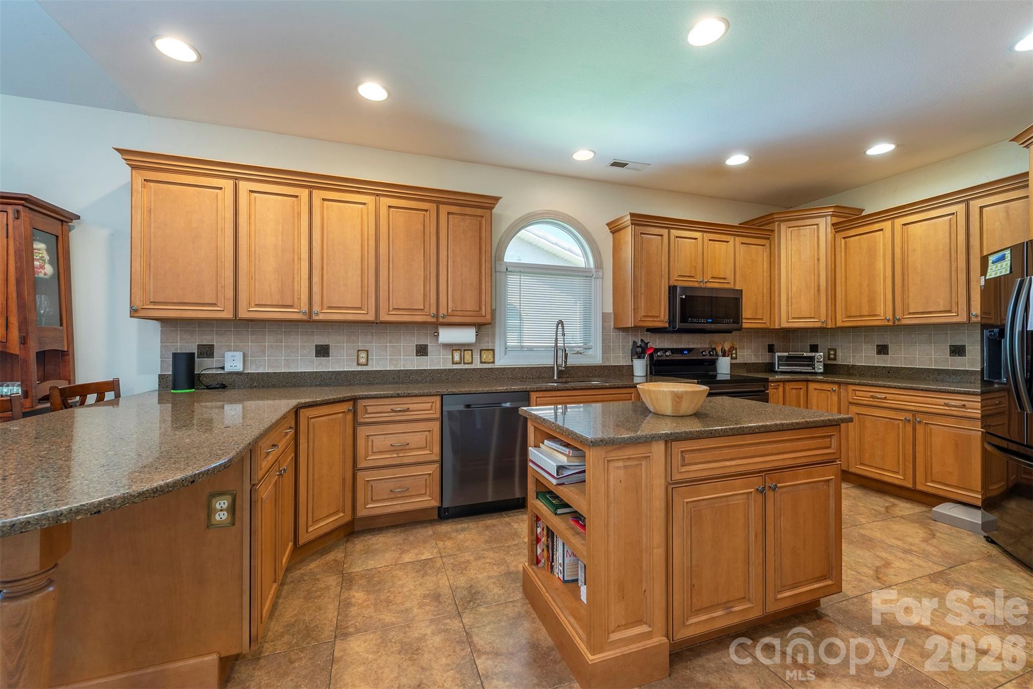 39 Pacifico Drive Property Photo 9