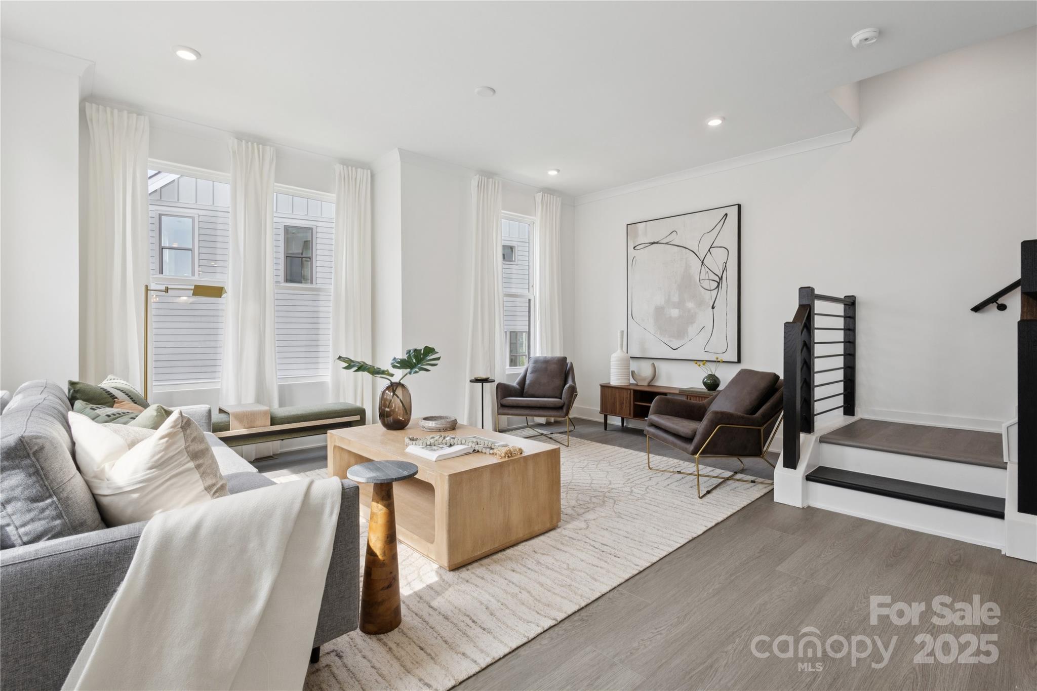 3640 S Tryon Street 24 Property Photo 2