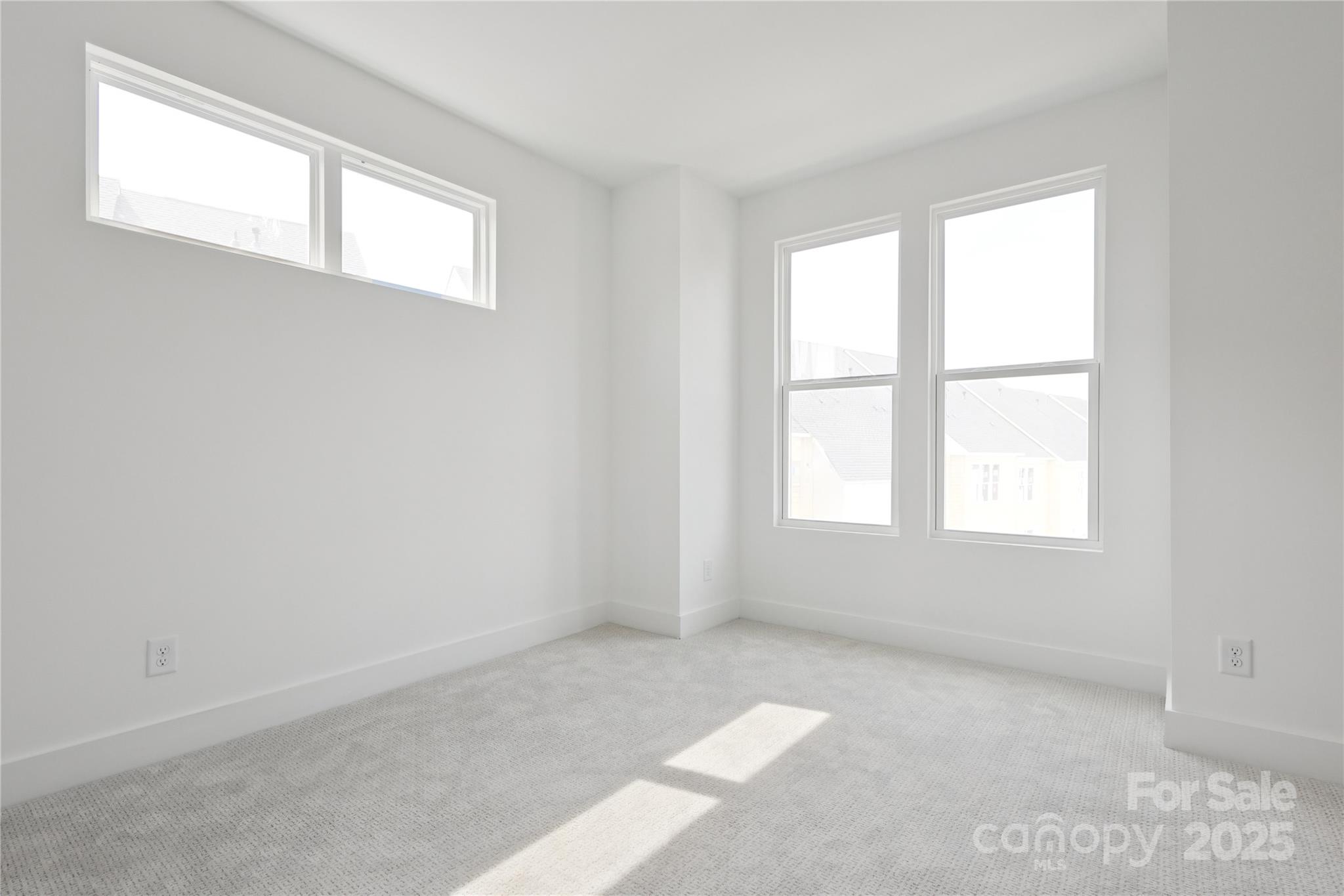 3640 S Tryon Street 24 Property Photo 5