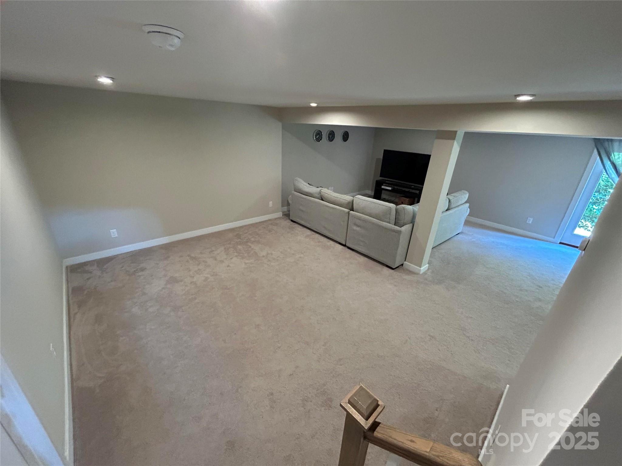 7708 W Berkeley Road Property Photo 24