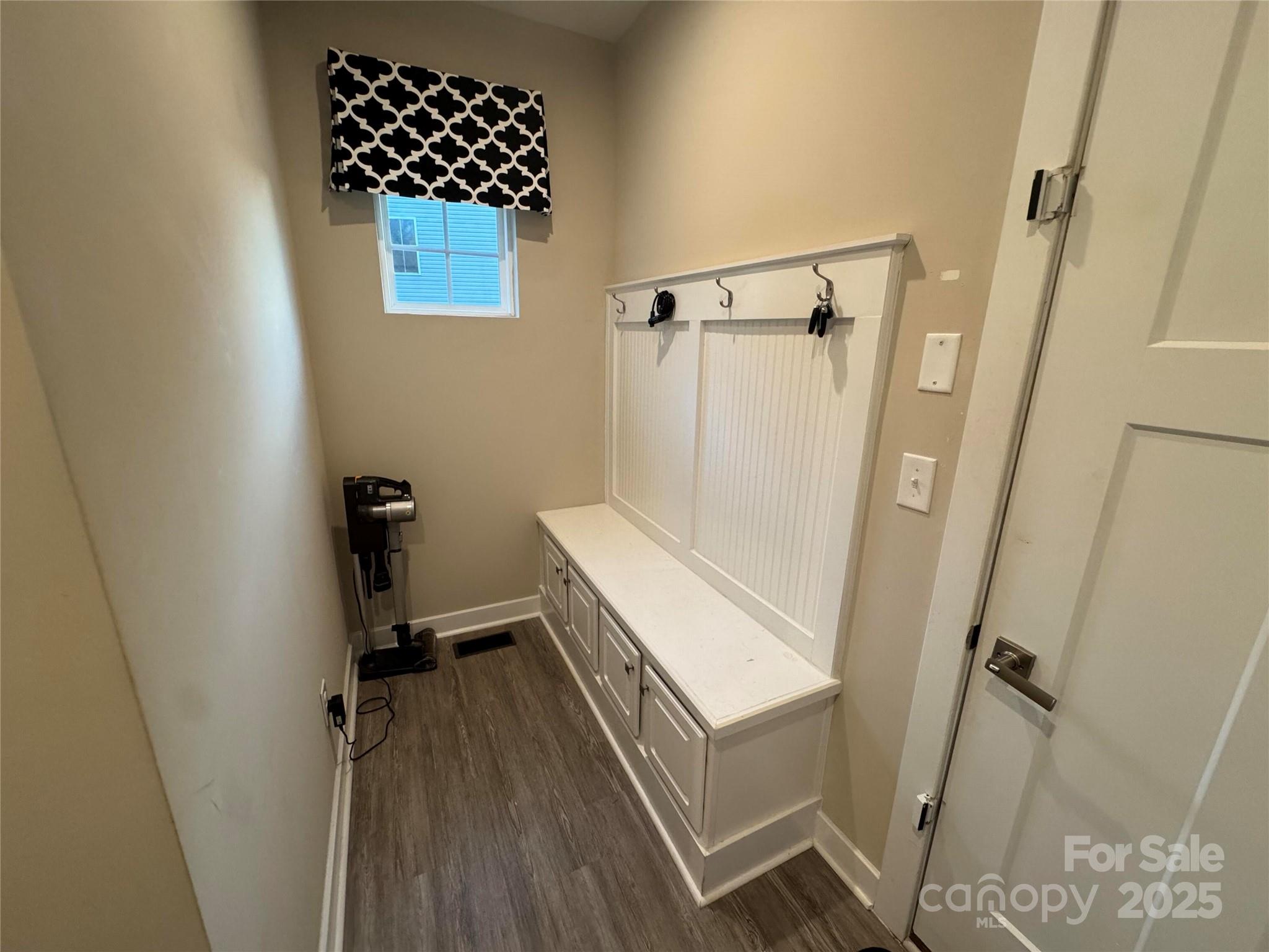 7708 W Berkeley Road Property Photo 29