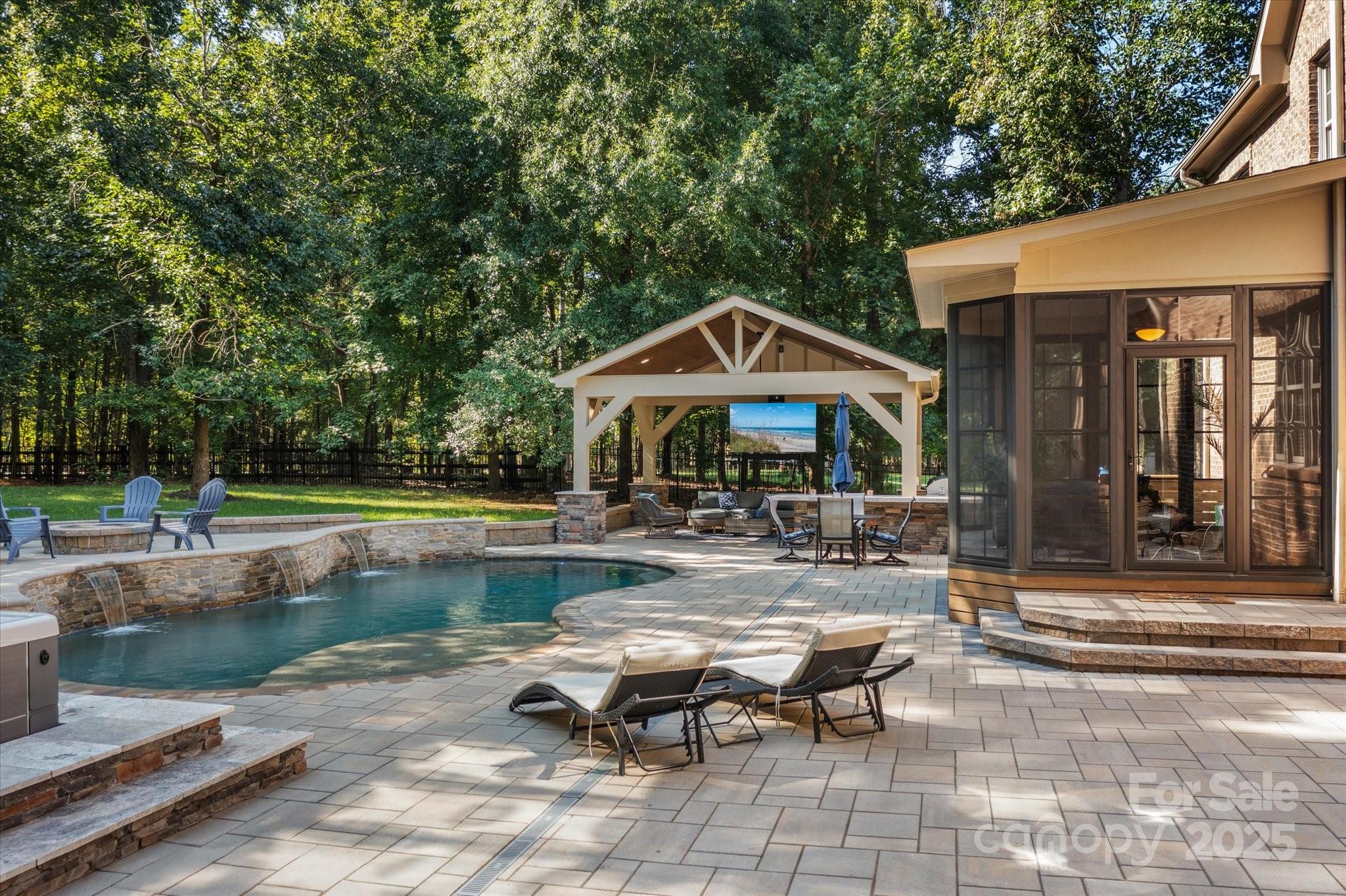 162 E Cold Hollow Farms Drive 494 Property Photo 3