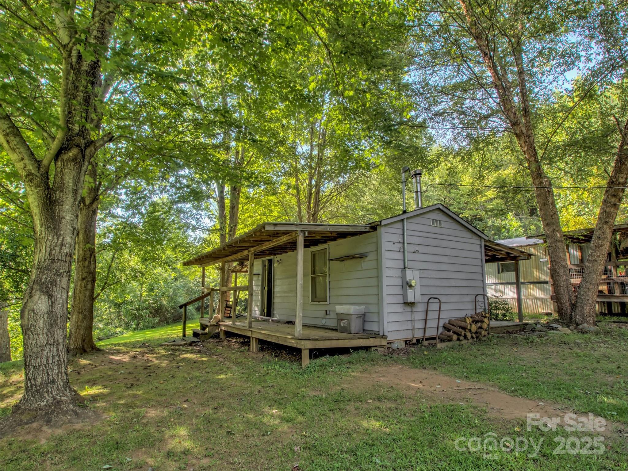 323 Jody Cove Property Photo 14