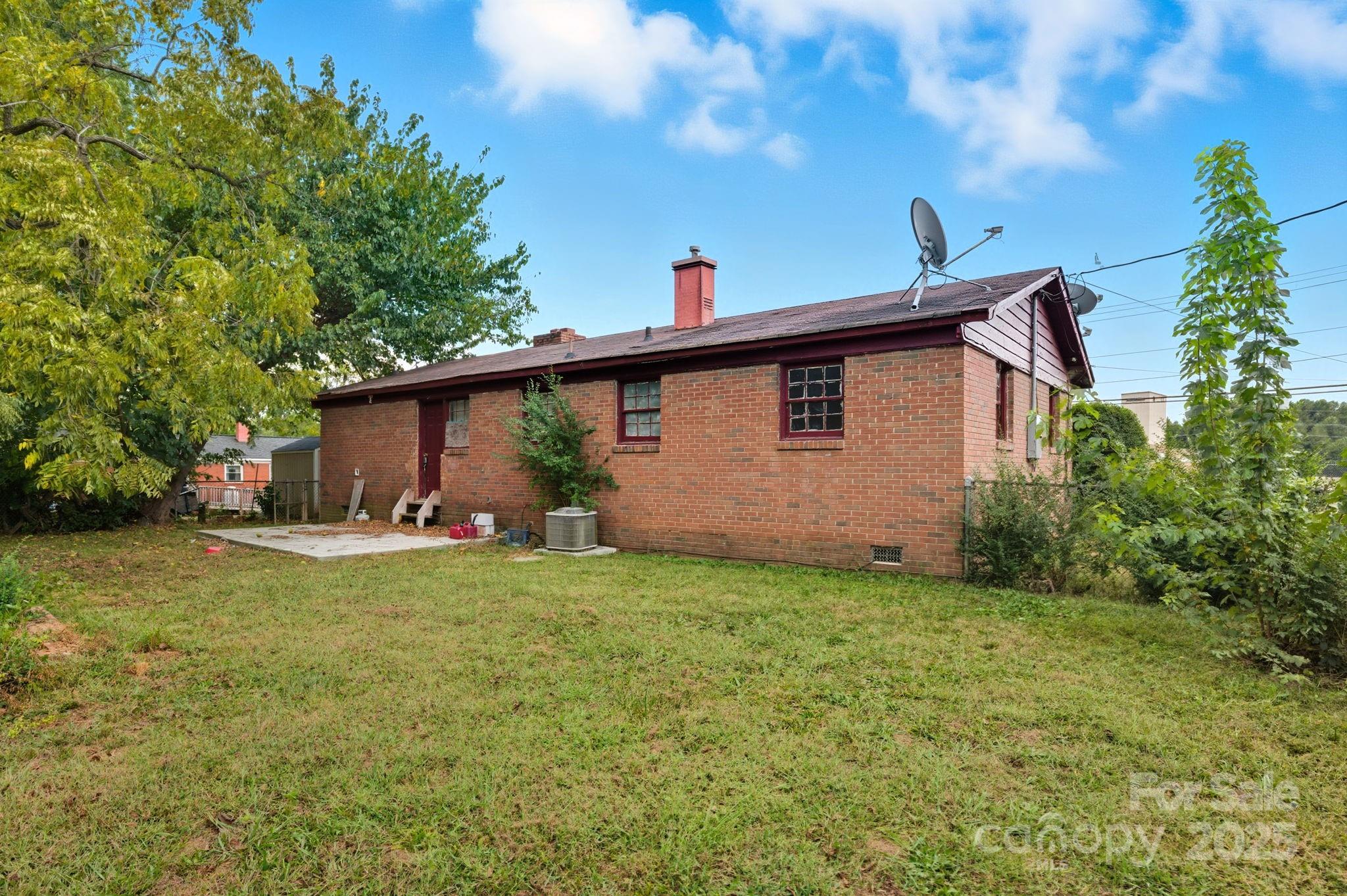 2707 Mason Street Property Photo 20