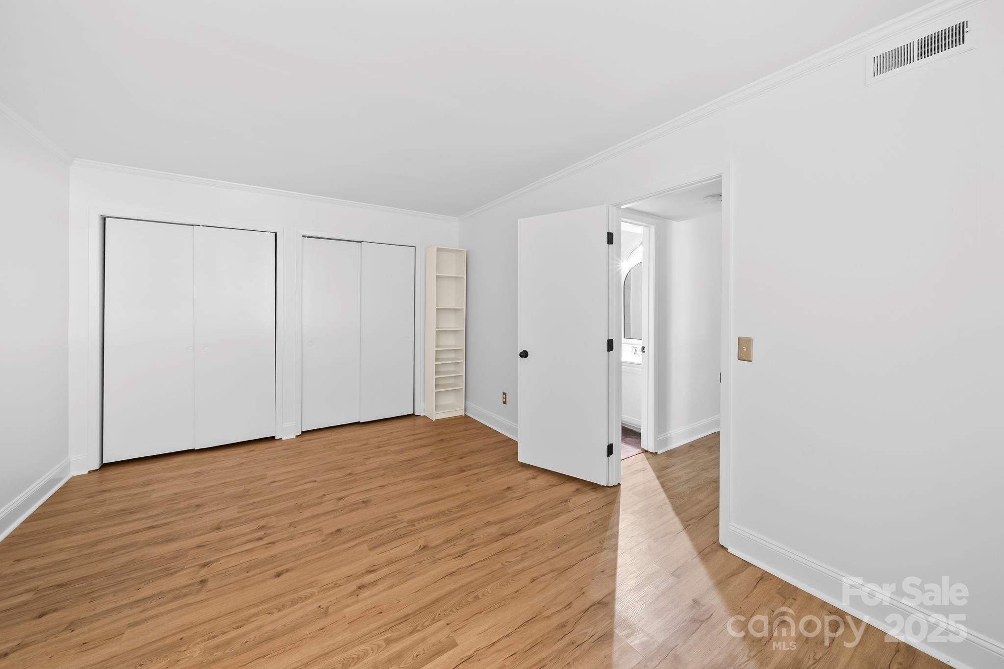 3147 Heathstead Place Property Photo 17