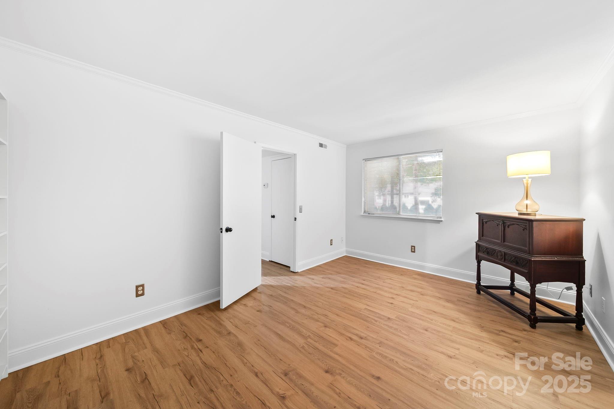 3147 Heathstead Place Property Photo 18