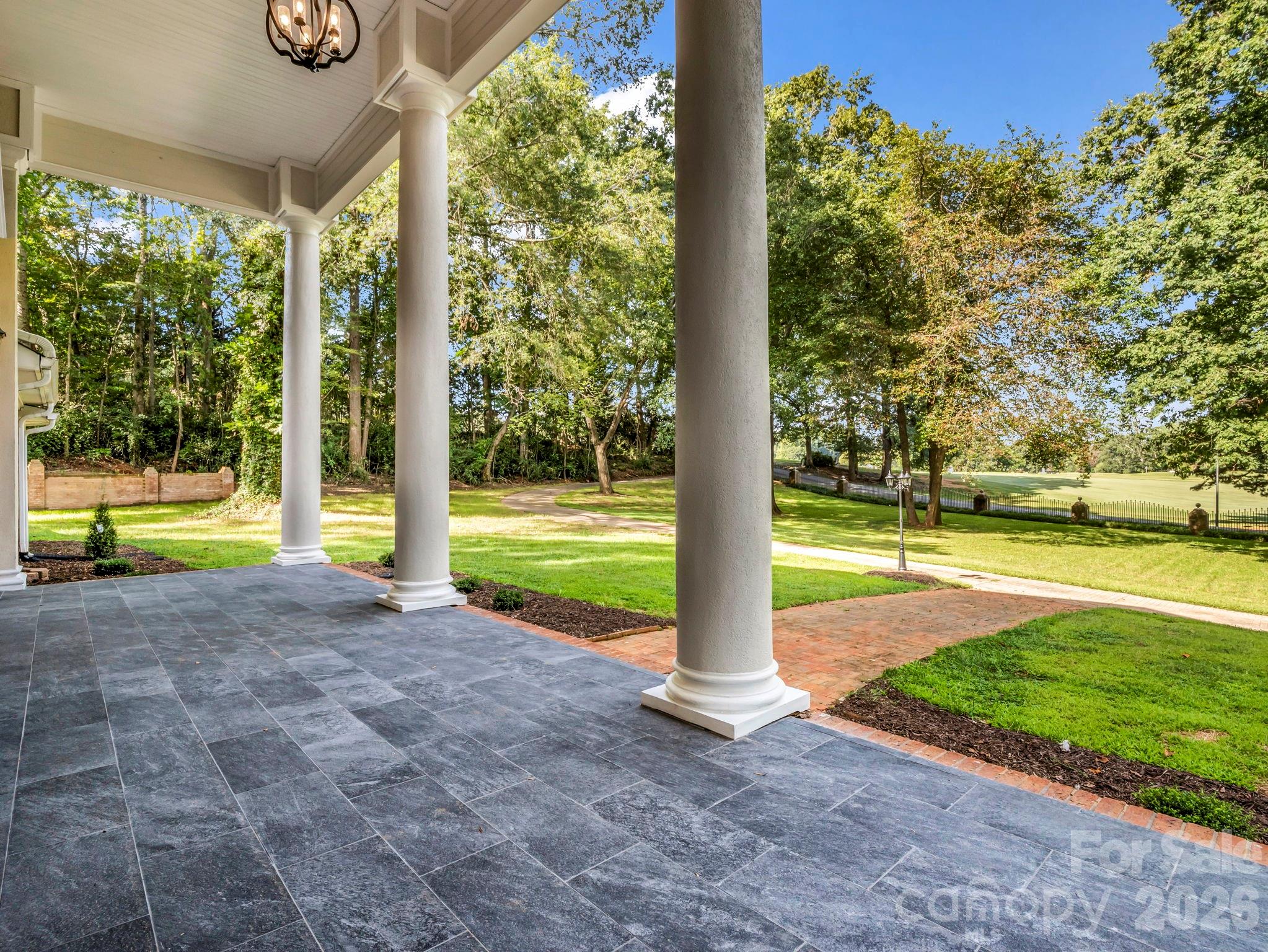 320 Country Club Acres None Property Photo 6