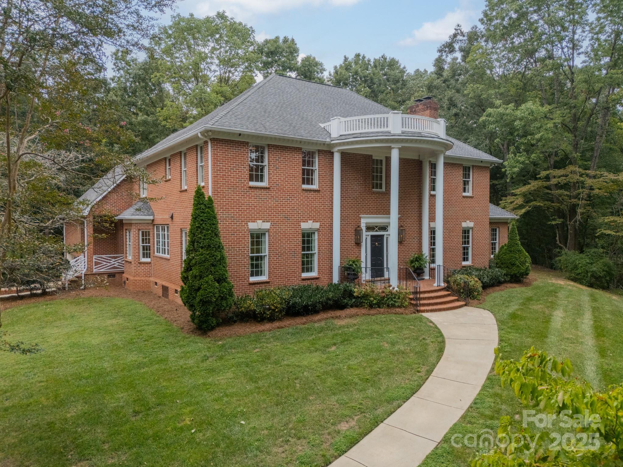 2981 Ellington Drive Property Photo 2