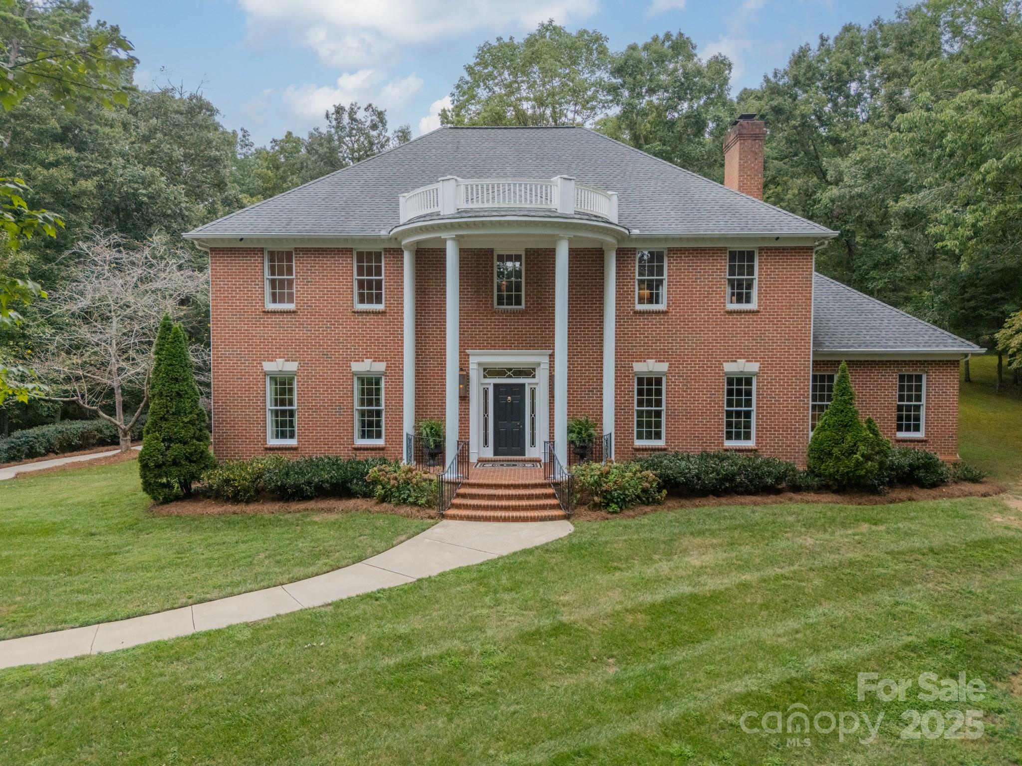 2981 Ellington Drive Property Photo 3