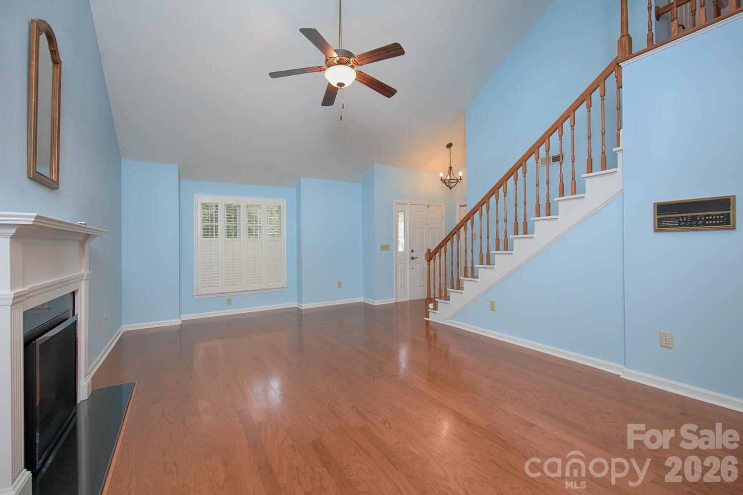 783 Union Street Property Photo 18