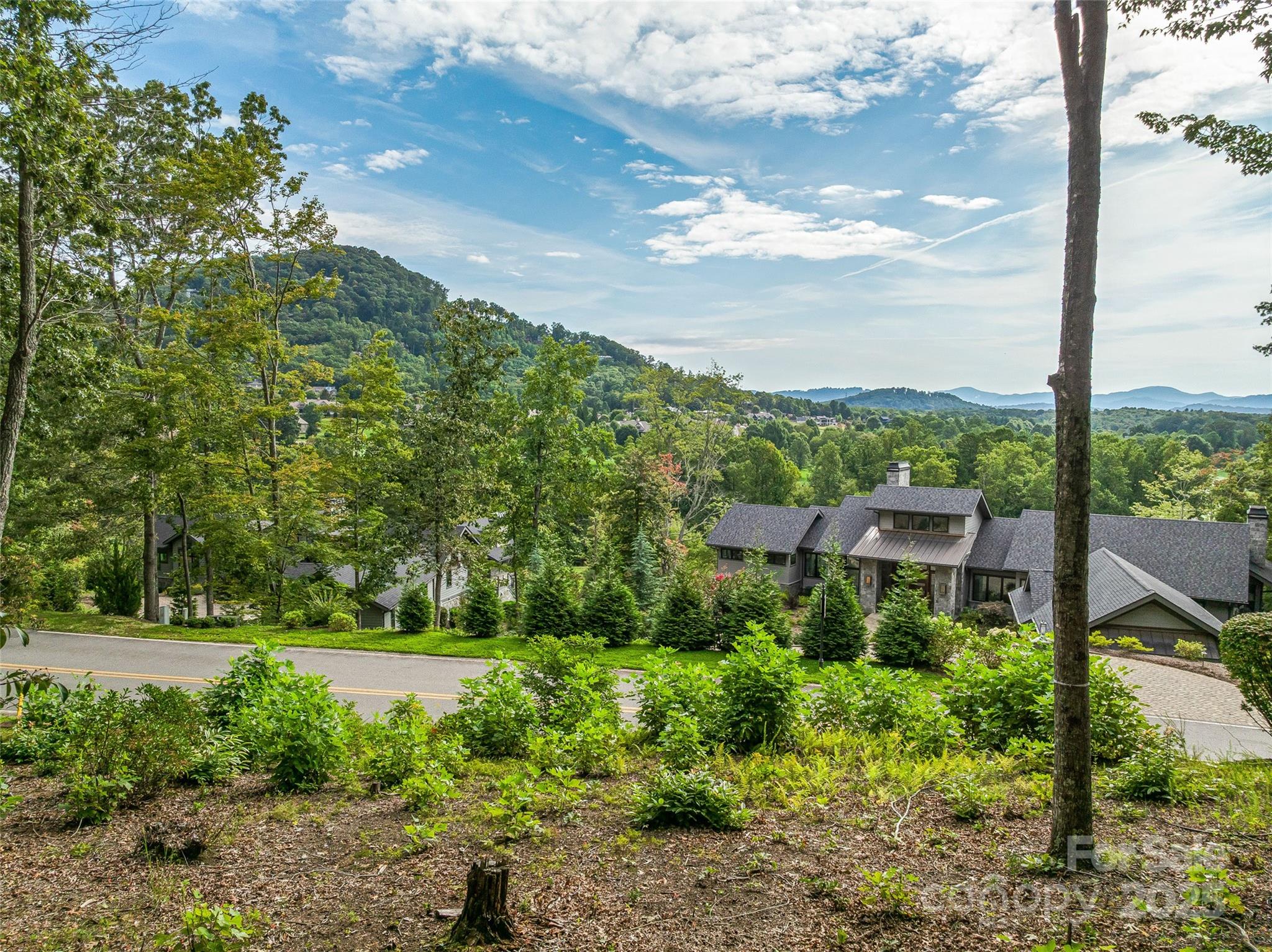 565 Walnut Valley Parkway 158 Property Photo 17