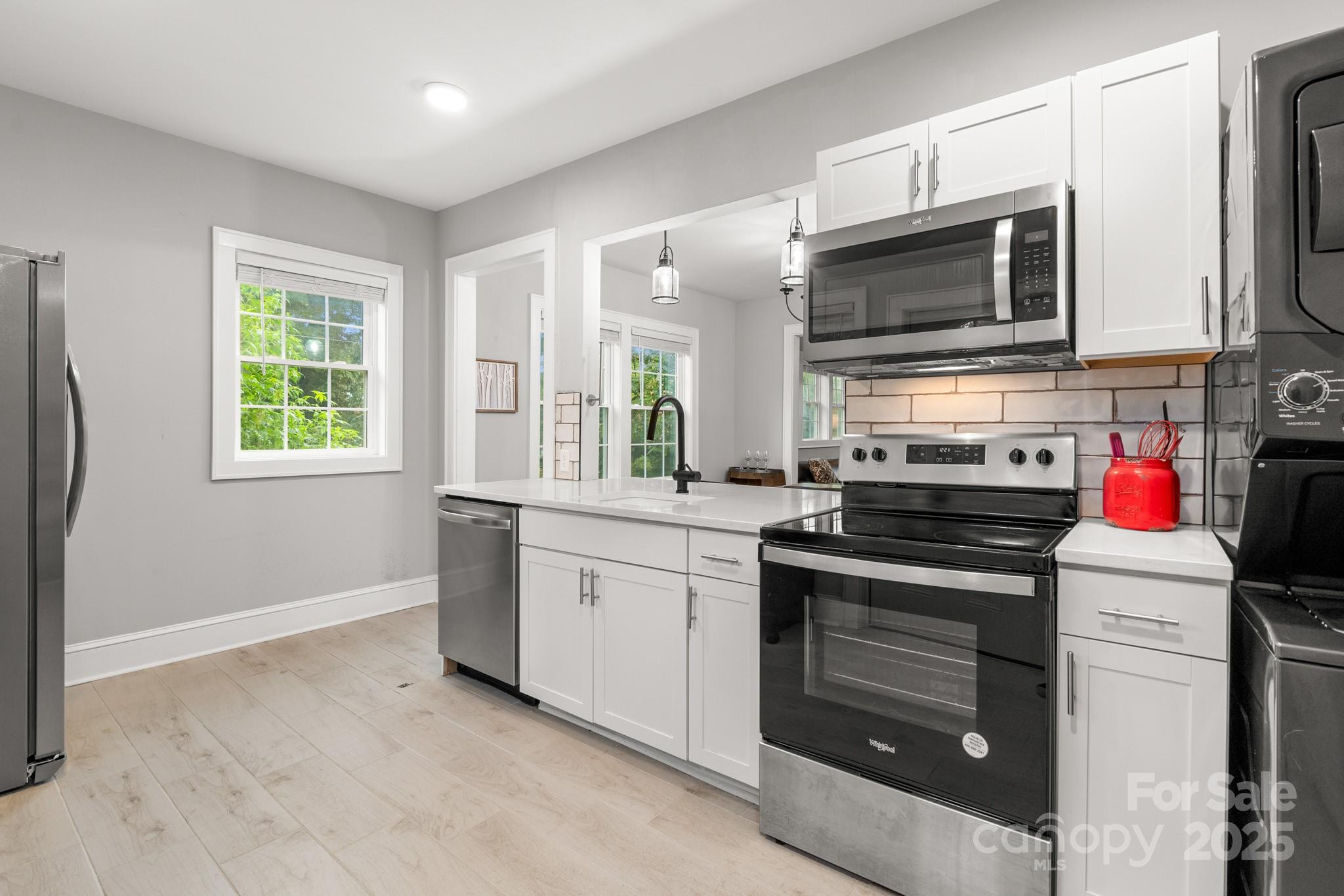 41 Vance Avenue Property Photo 14