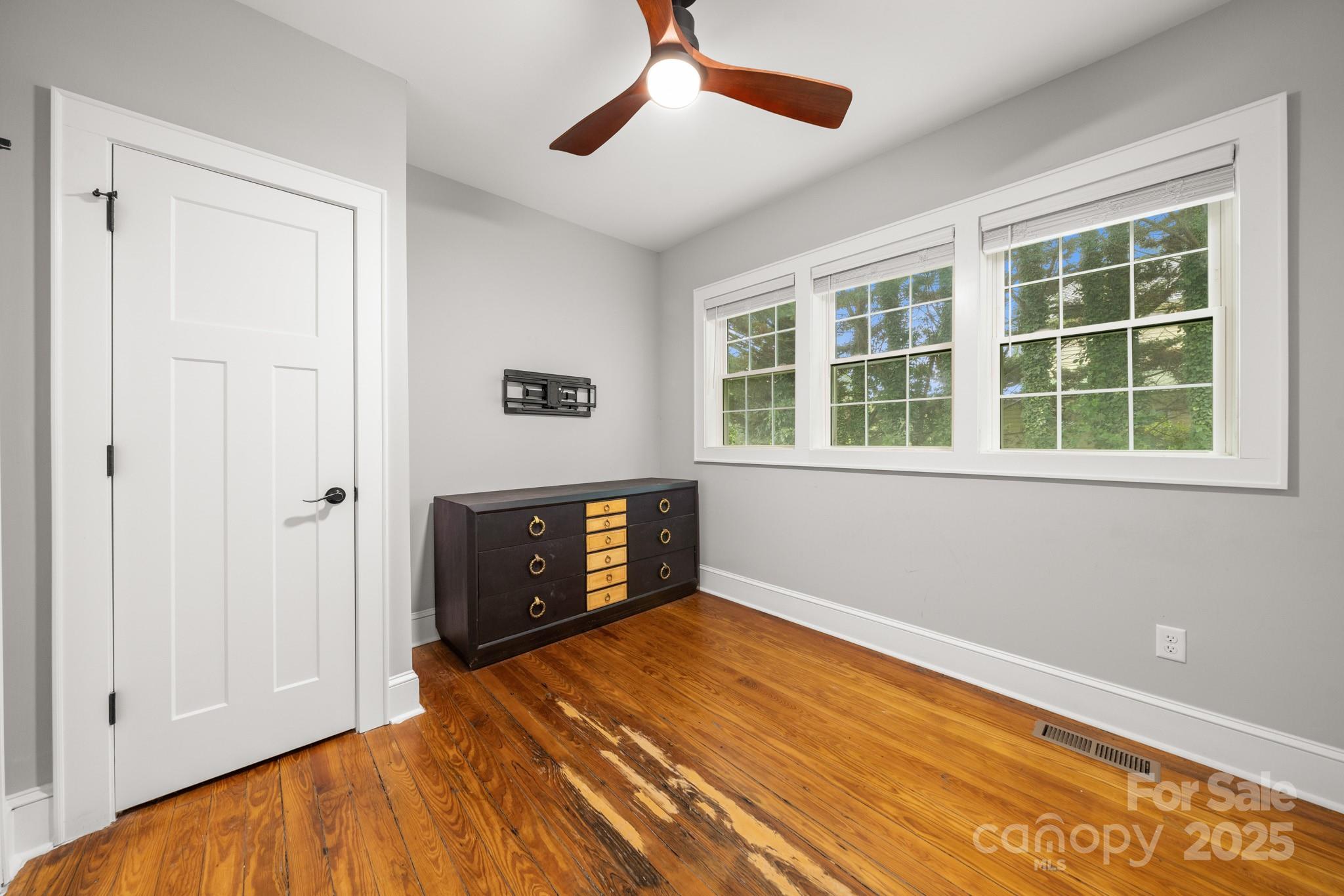 41 Vance Avenue Property Photo 16