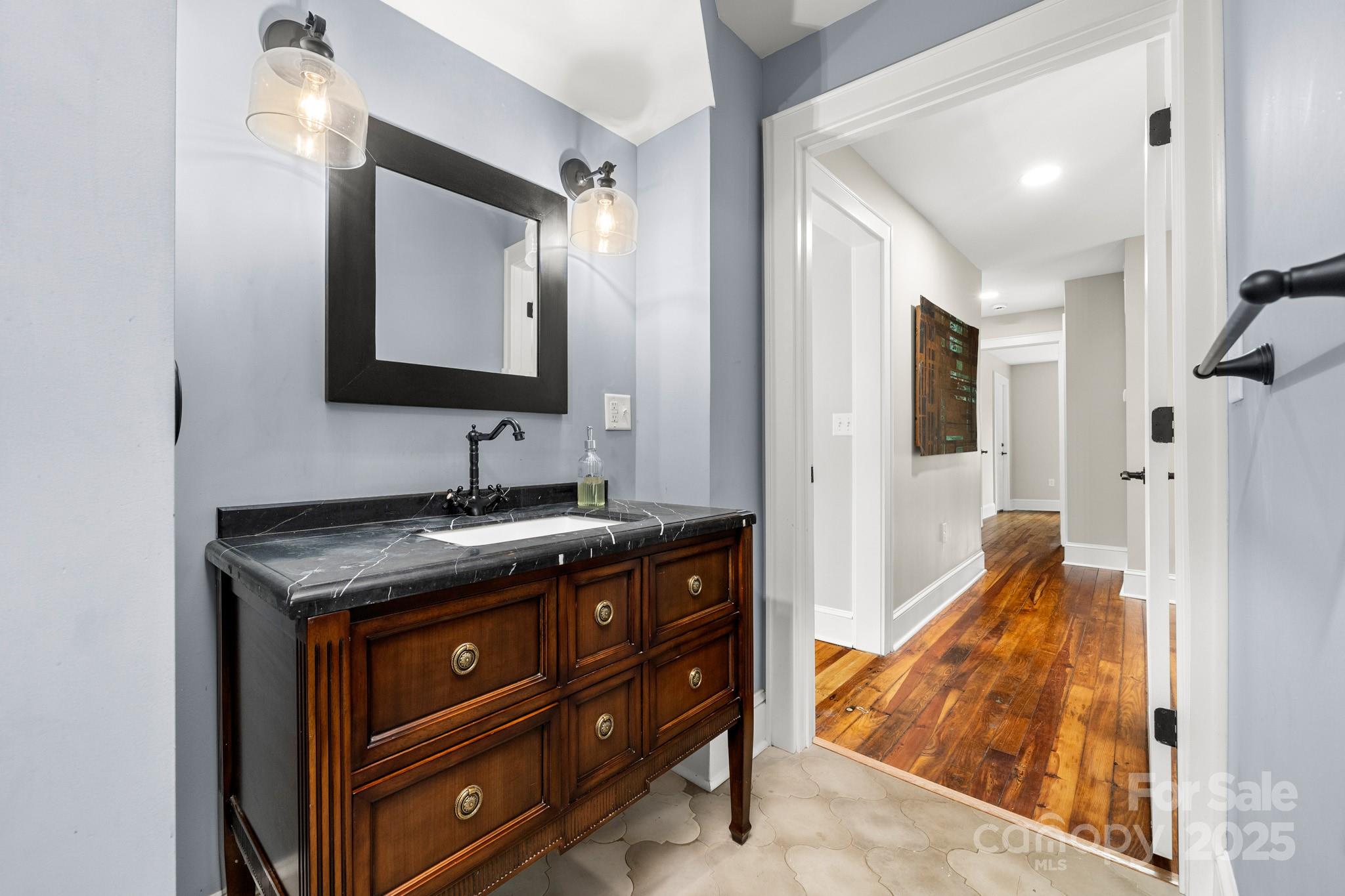 41 Vance Avenue Property Photo 21