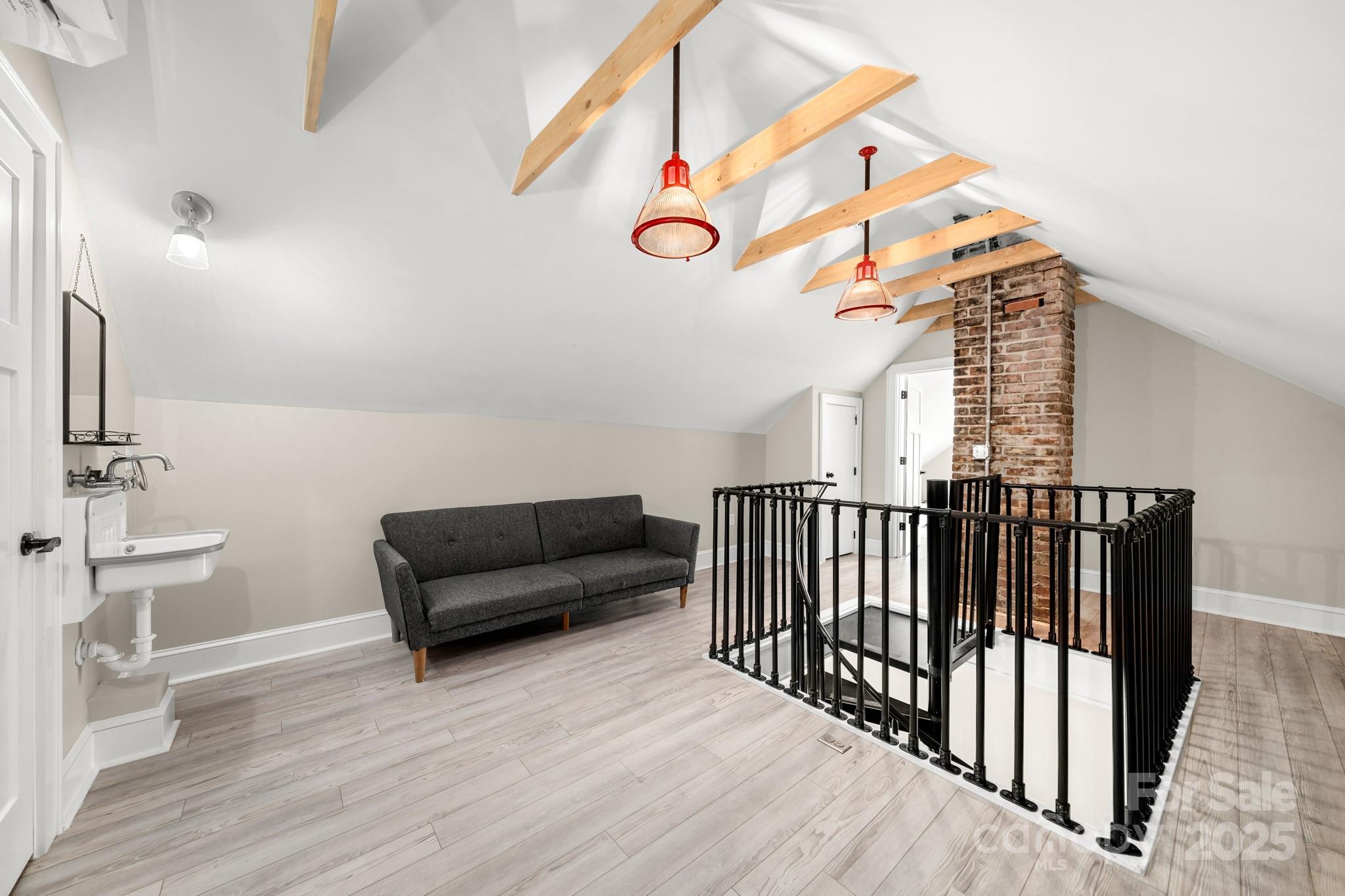 41 Vance Avenue Property Photo 31