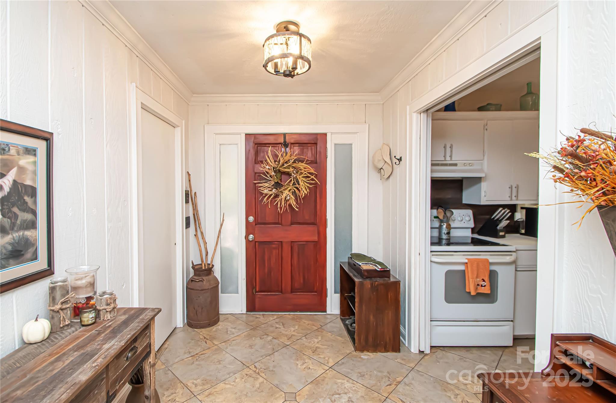 5608 Davis Road Property Photo 5