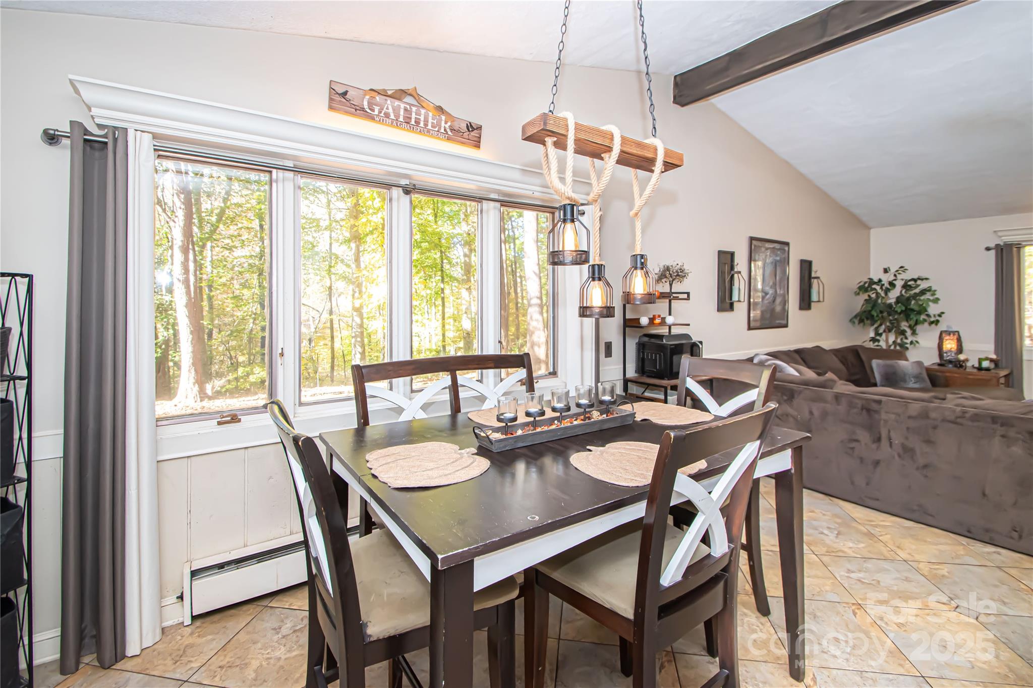 5608 Davis Road Property Photo 12