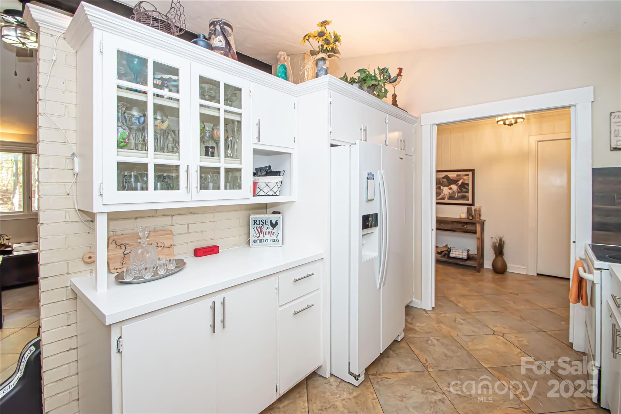 5608 Davis Road Property Photo 15