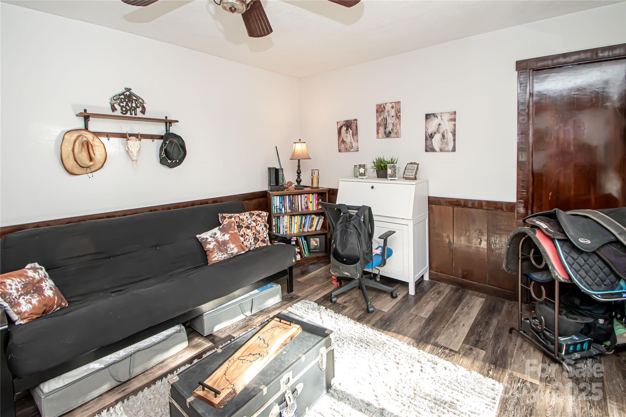 5608 Davis Road Property Photo 26