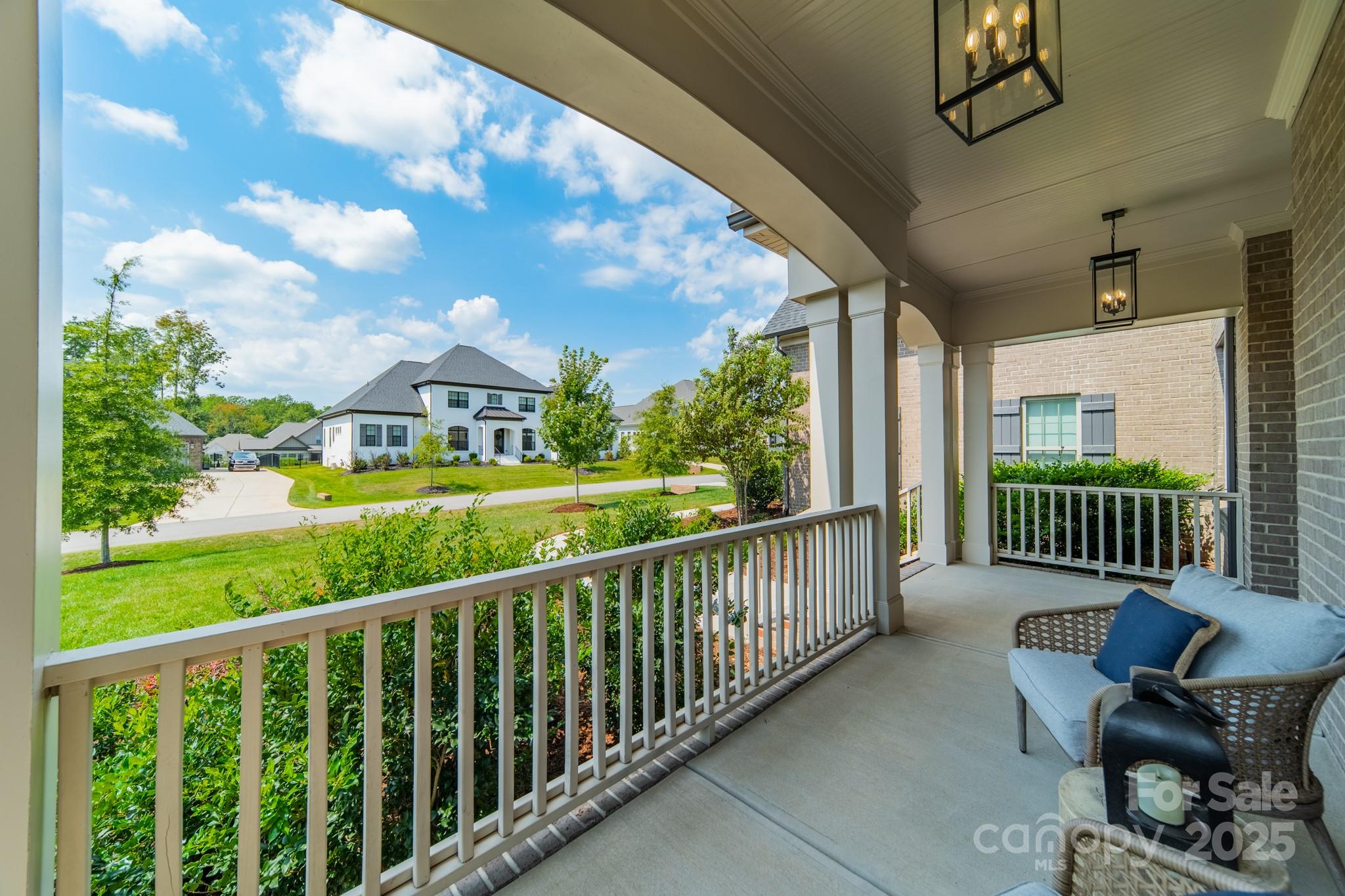 1445 Cherry Laurel Drive Property Photo 5