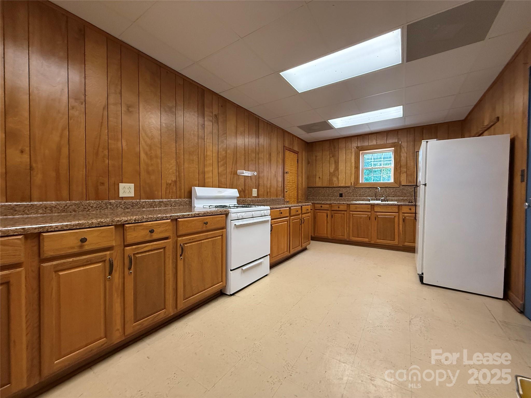2549 Us Hwy 74 Highway Property Photo 6