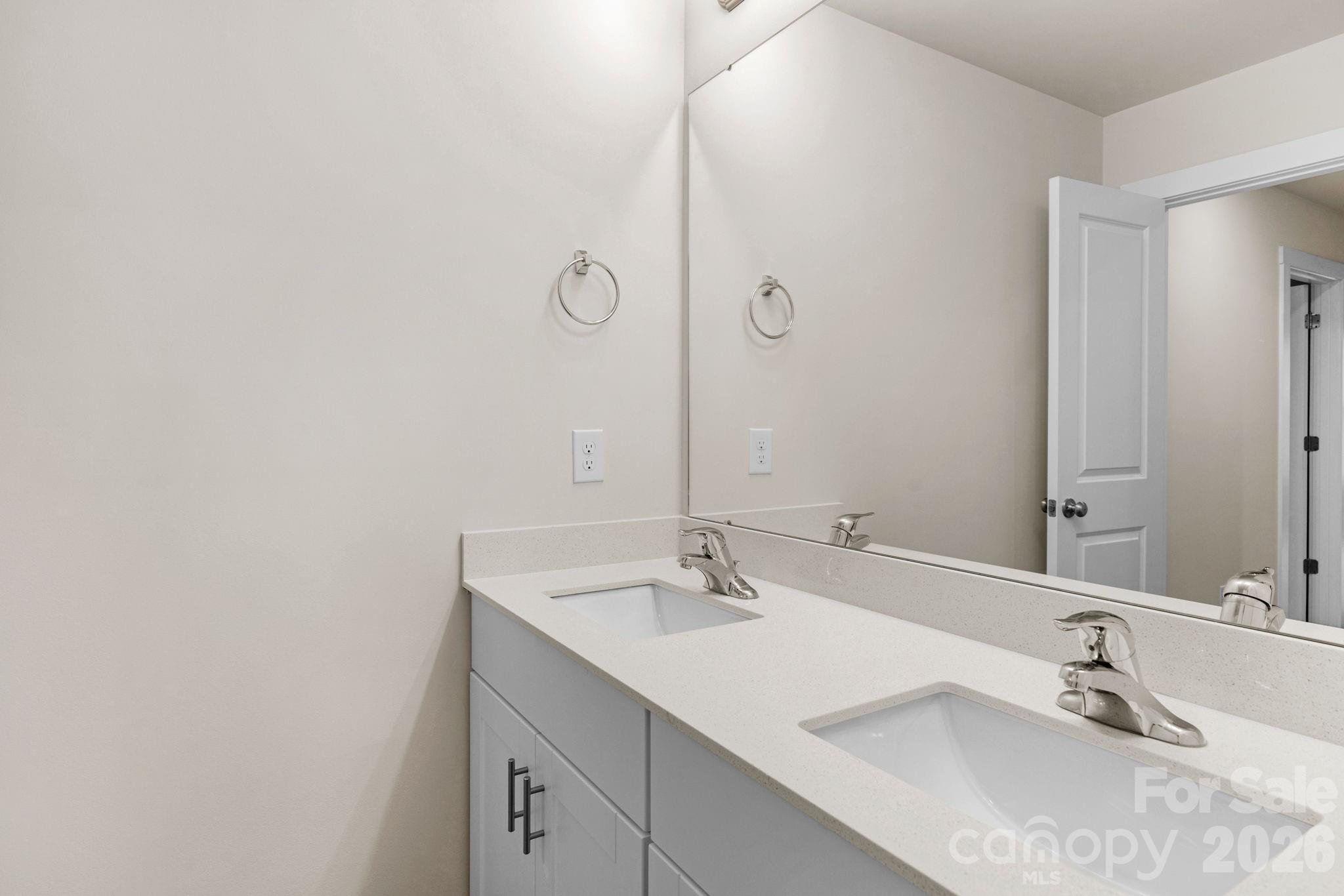 5630 Tipton Road Property Photo 33