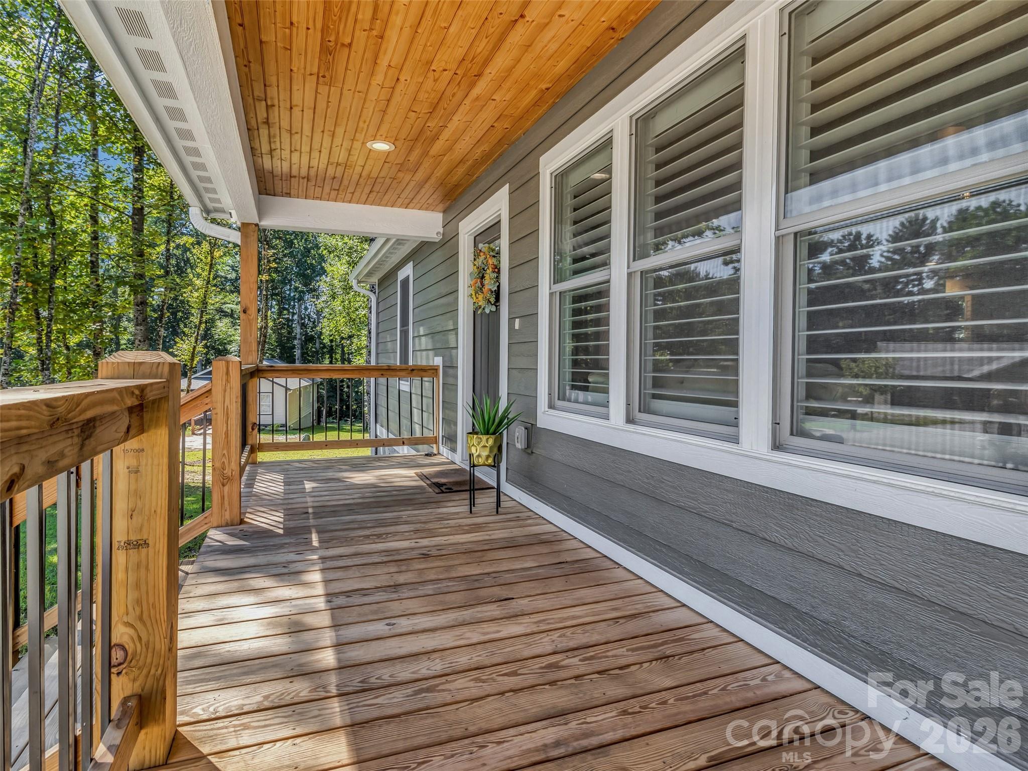 212 Walt Drive Property Photo 8