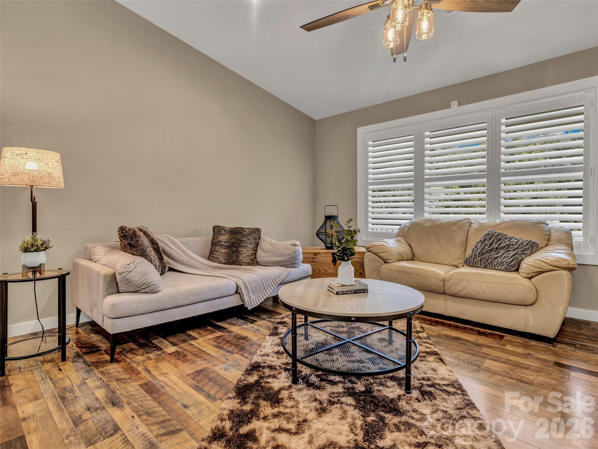 212 Walt Drive Property Photo 16