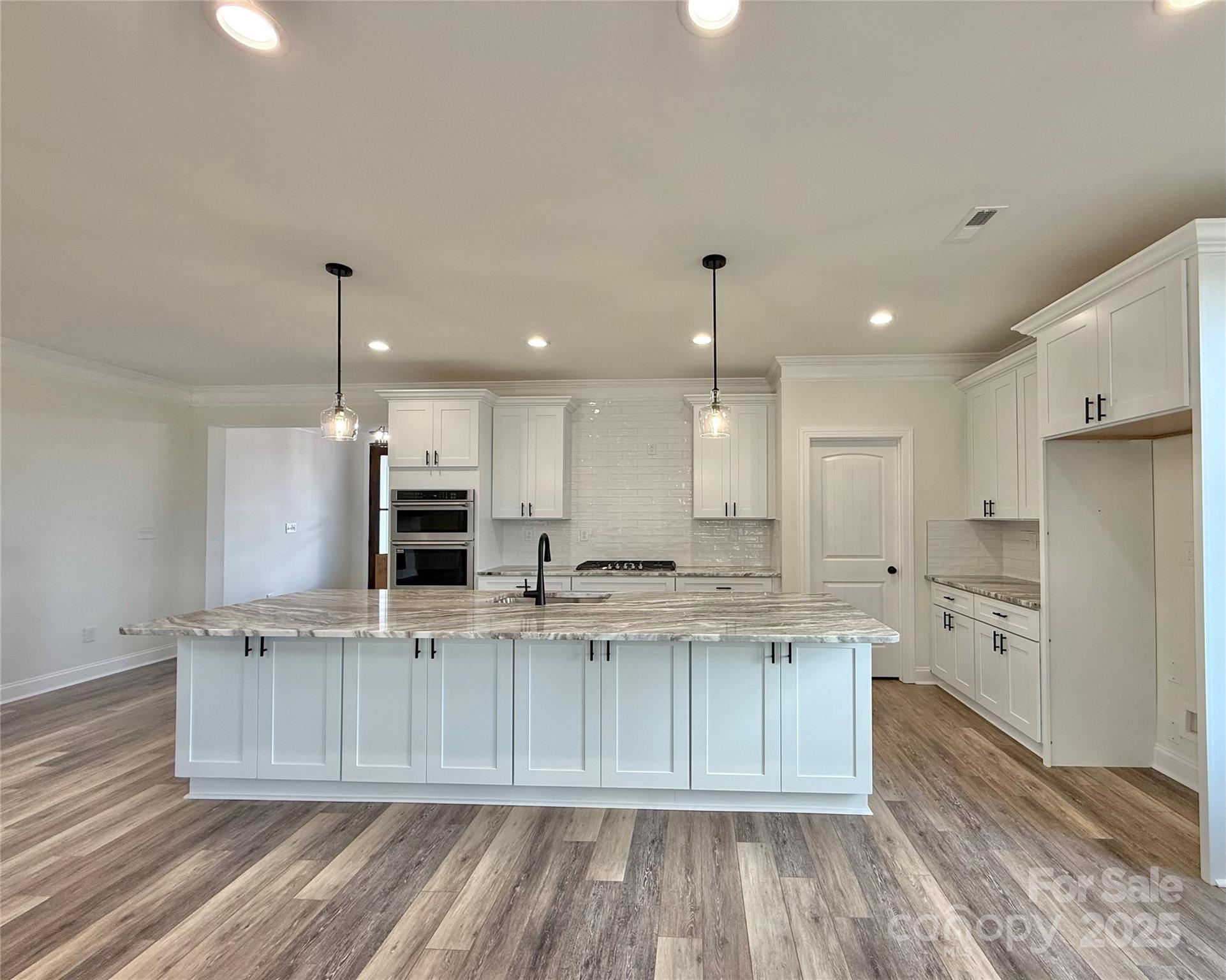 6807 Old Waxhaw Monroe Road 2 Property Photo 8