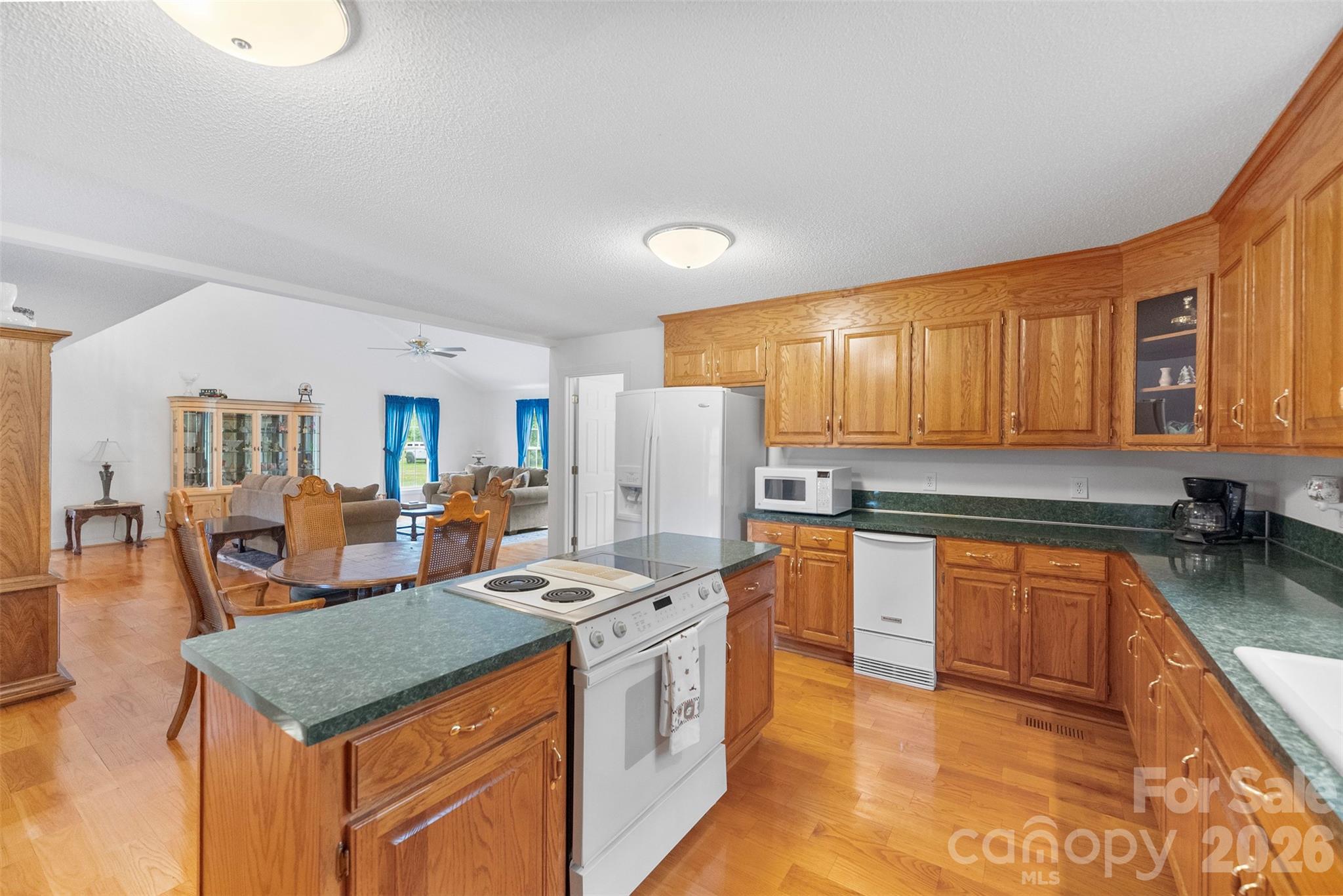 908 Ramseur Road Property Photo 10