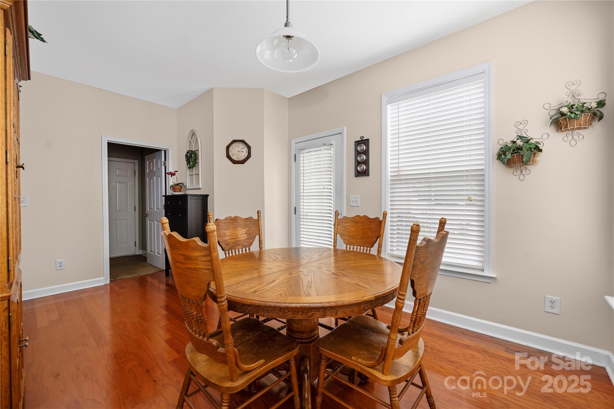 8722 Westmoreland Lake Drive Property Photo 16