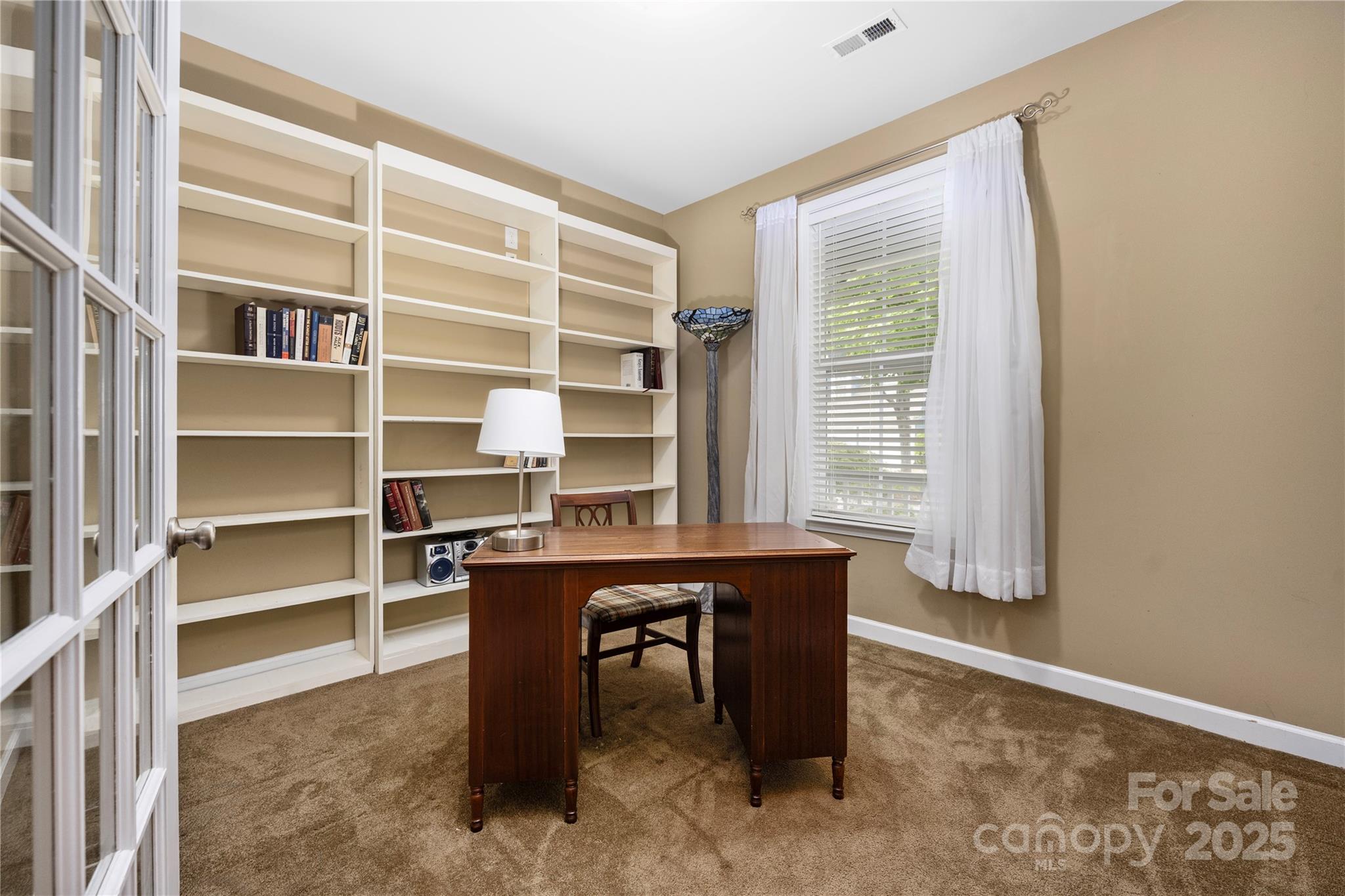 8722 Westmoreland Lake Drive Property Photo 18