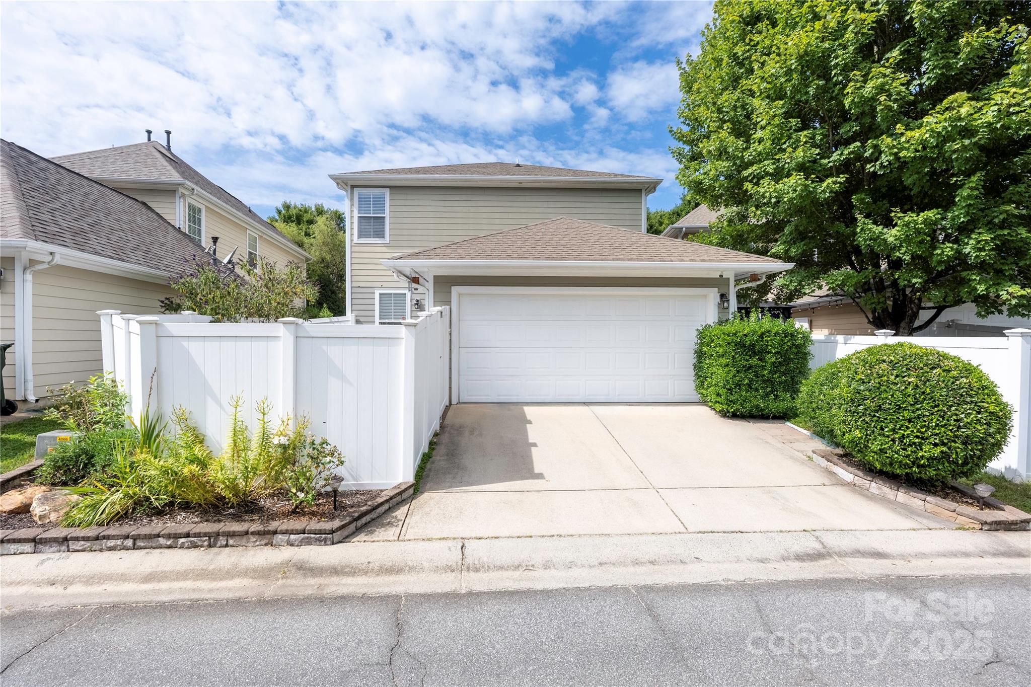 8722 Westmoreland Lake Drive Property Photo 30